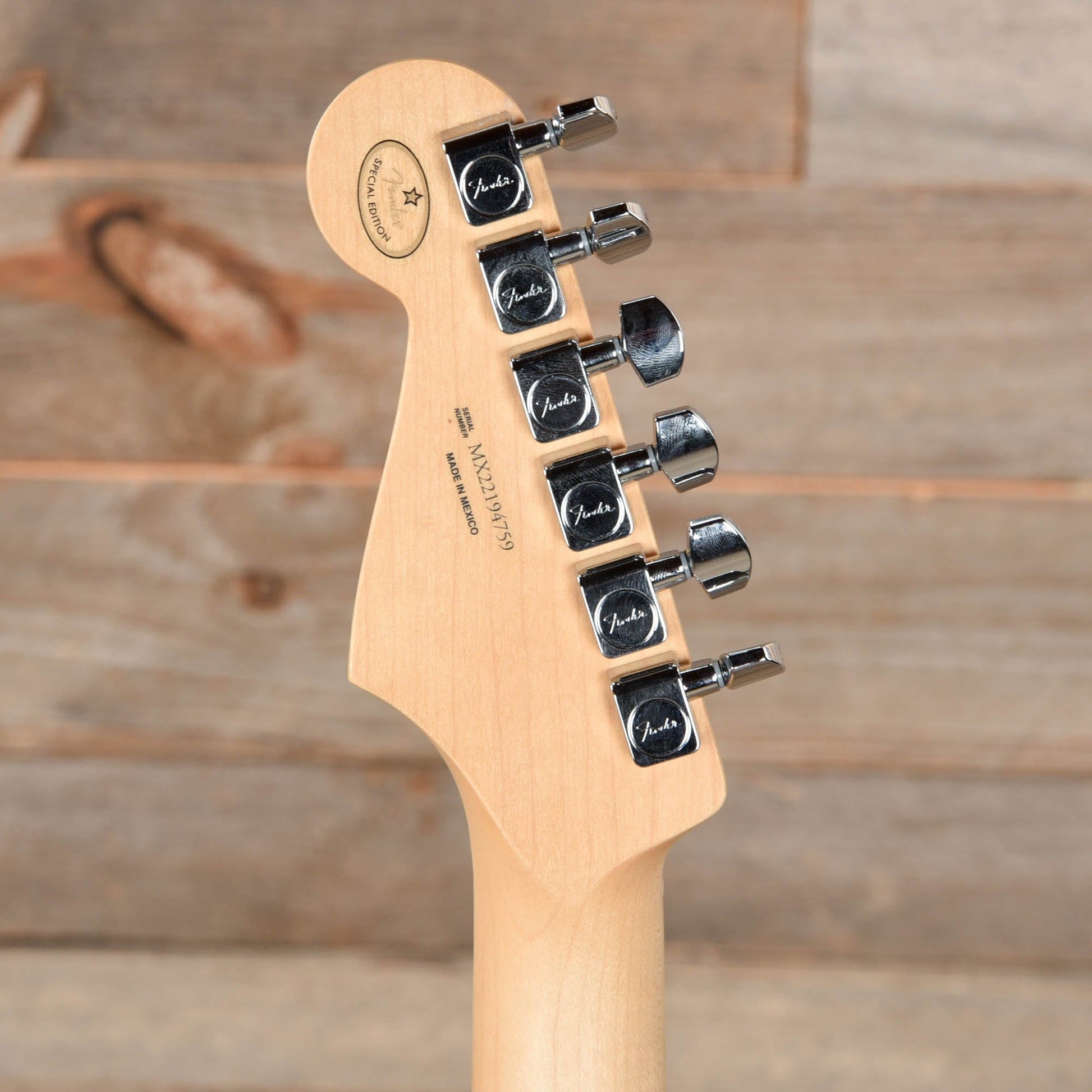 Fender Player Stratocaster Pacific Peach Electric Guitars / Solid Body