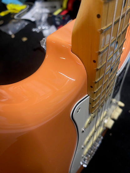 Fender Player Stratocaster Pacific Peach Electric Guitars / Solid Body