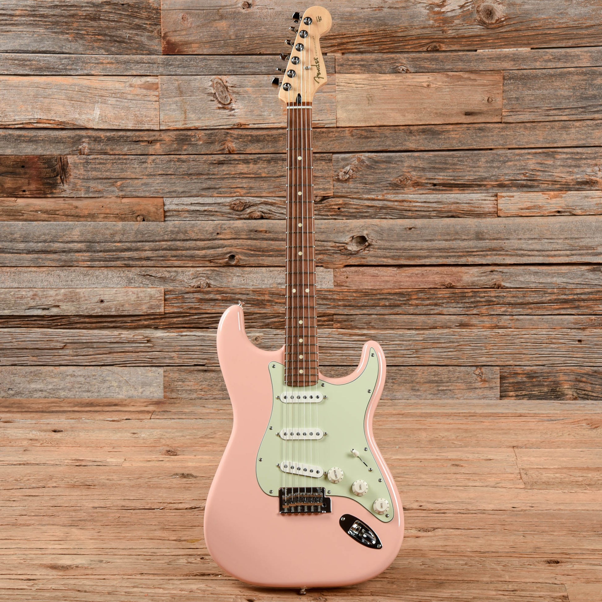Fender Player Stratocaster Pao Ferro Board Shell Pink 2021 Electric Guitars / Solid Body