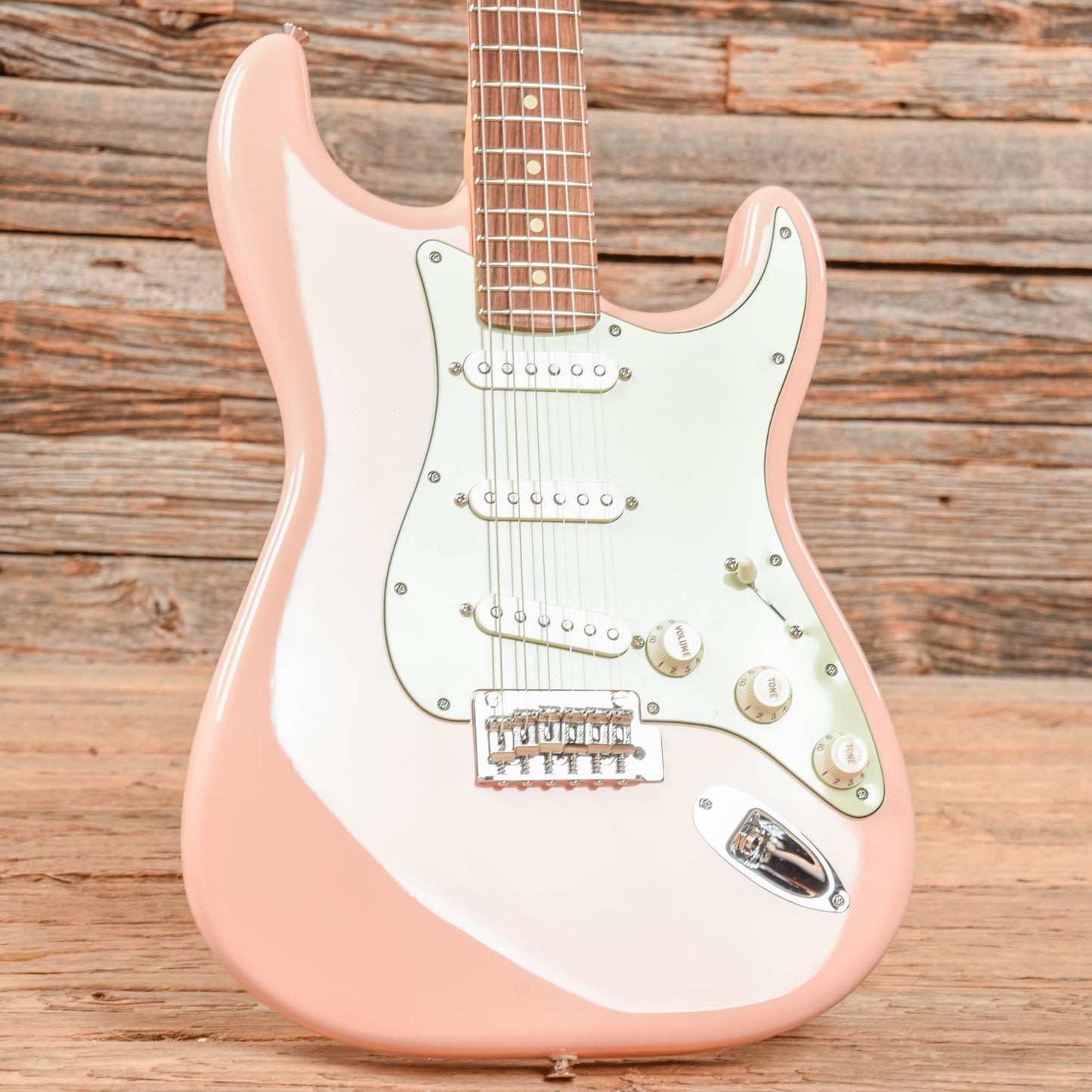 Fender Player Stratocaster Pao Ferro Board Shell Pink 2021 Electric Guitars / Solid Body