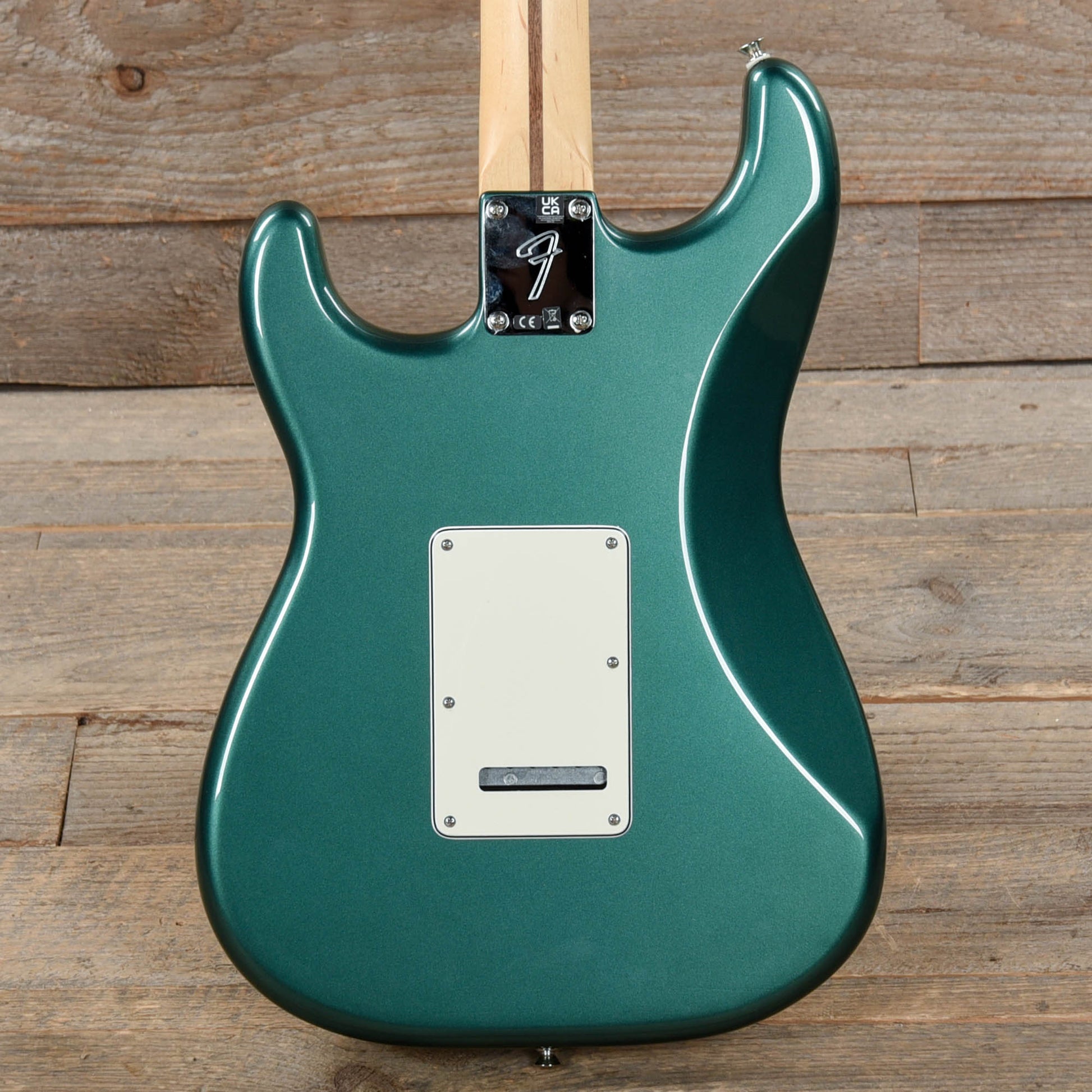 Fender Player Stratocaster PF Sherwood Green Metallic w/3-Ply Parchment Pickguard Electric Guitars / Solid Body