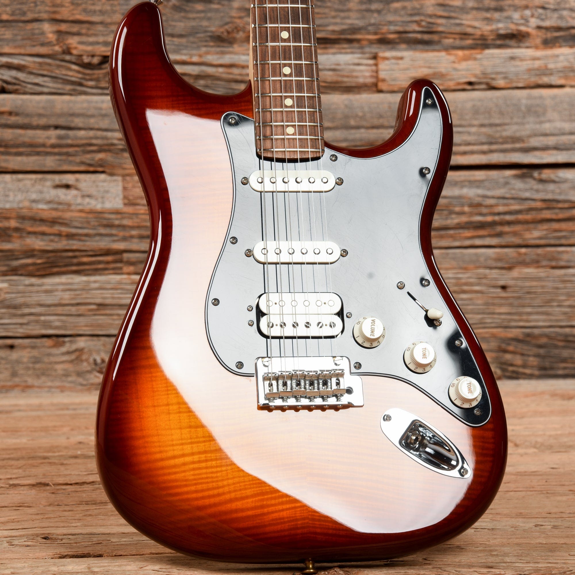 Fender Player Stratocaster Plus Top HSS Sunburst 2021 Electric Guitars / Solid Body