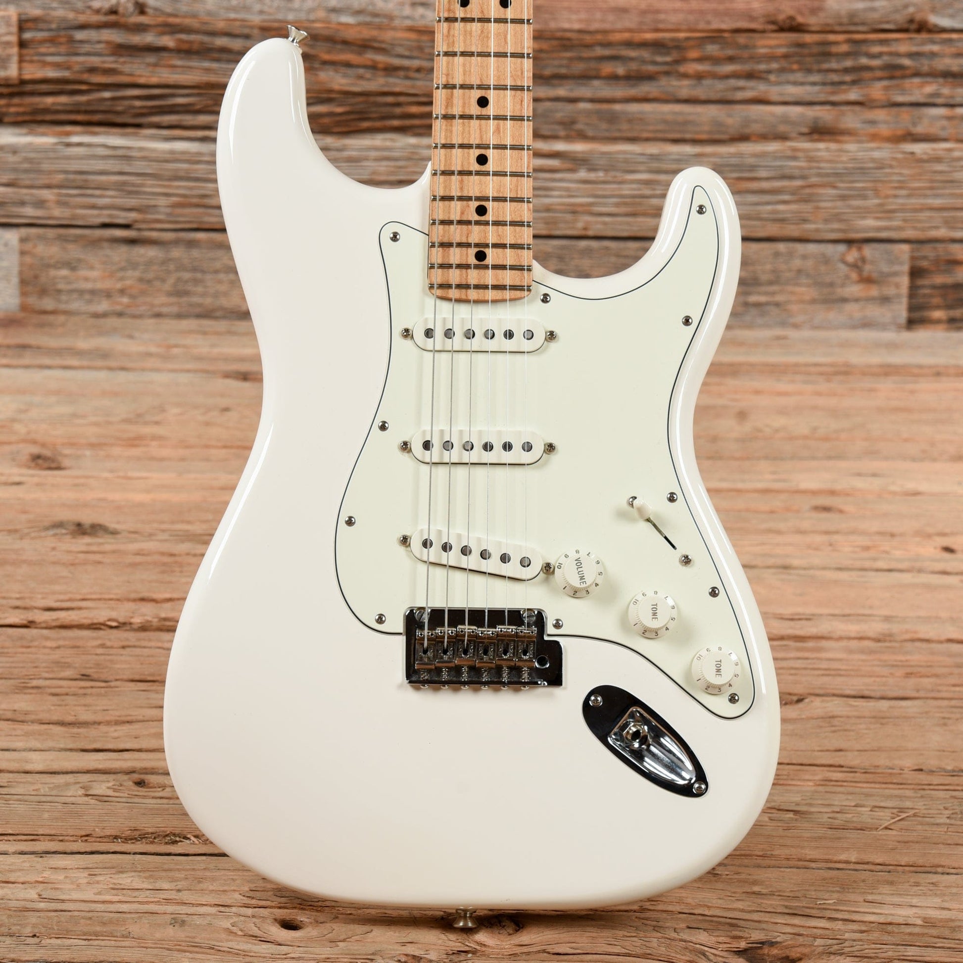 Fender Player Stratocaster Polar White 2018 Electric Guitars / Solid Body