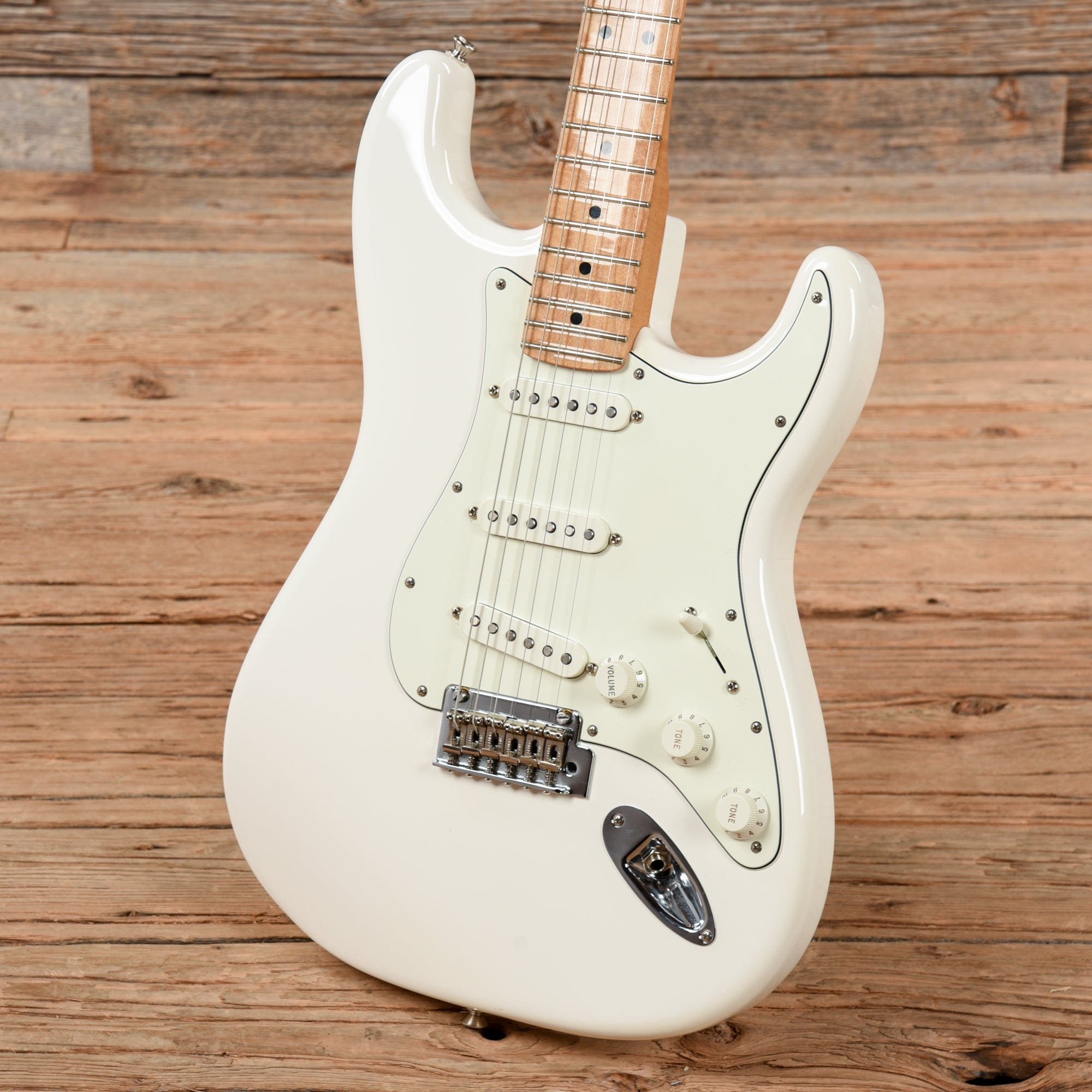 Fender Player Stratocaster Polar White 2018 Electric Guitars / Solid Body