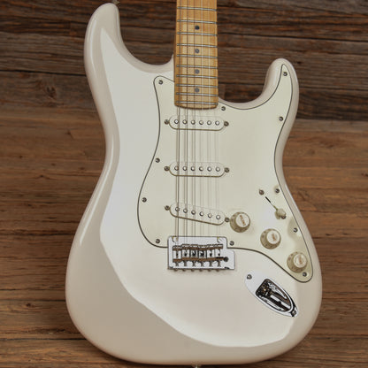 Fender Player Stratocaster Polar White 2022 Electric Guitars / Solid Body