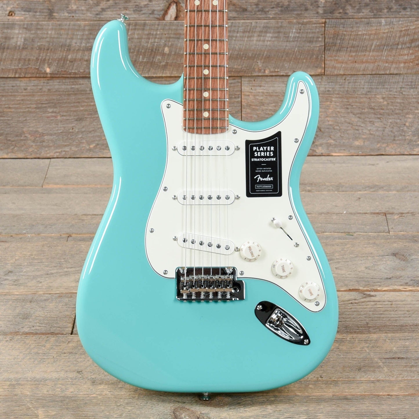 Fender Player Stratocaster Sea Foam Green Electric Guitars / Solid Body