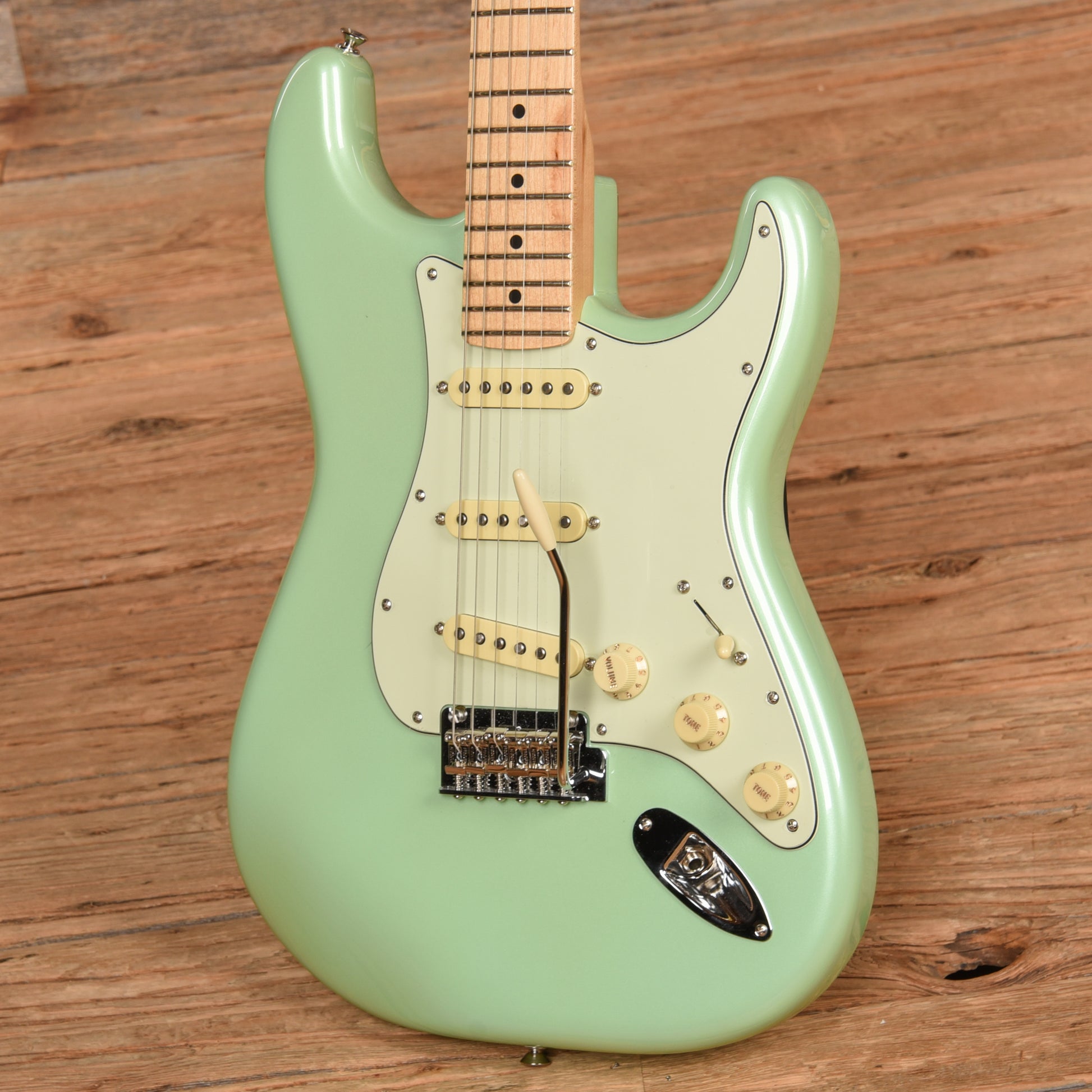 Fender Player Stratocaster Sea Foam Pearl 2022 Electric Guitars / Solid Body