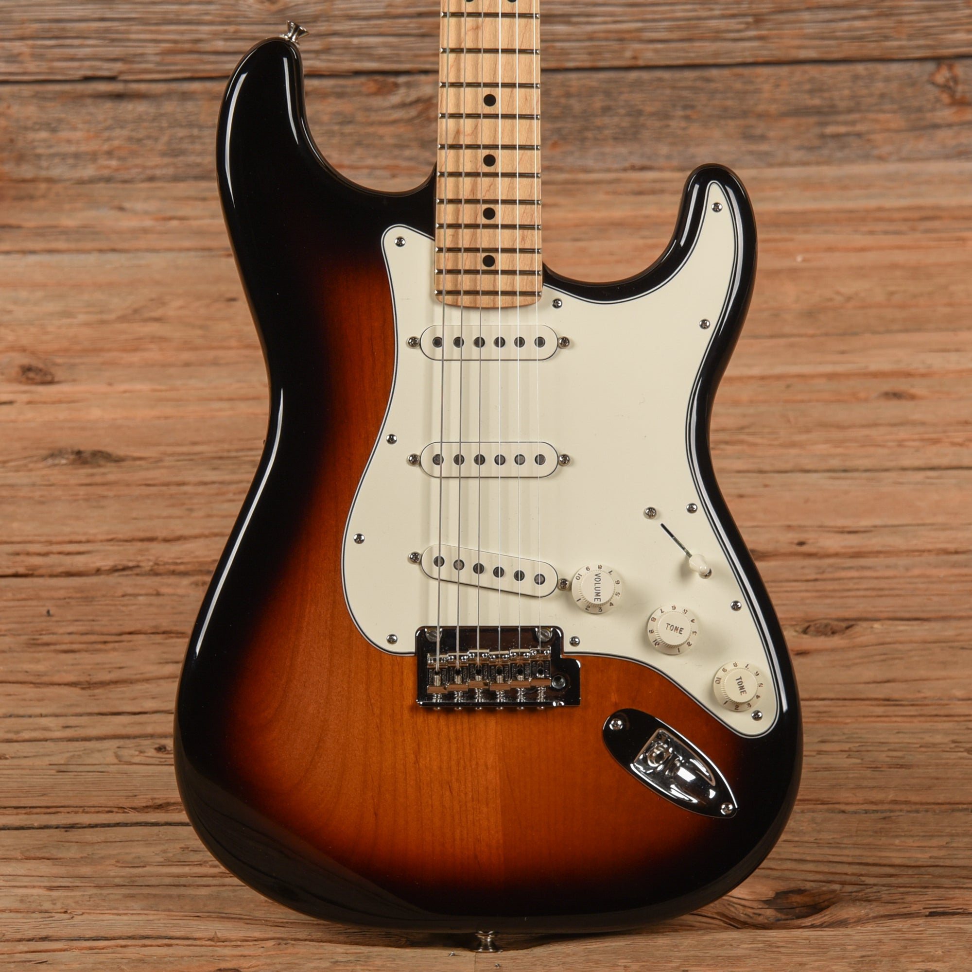 Fender Player Stratocaster Sunburst 2020 Electric Guitars / Solid Body