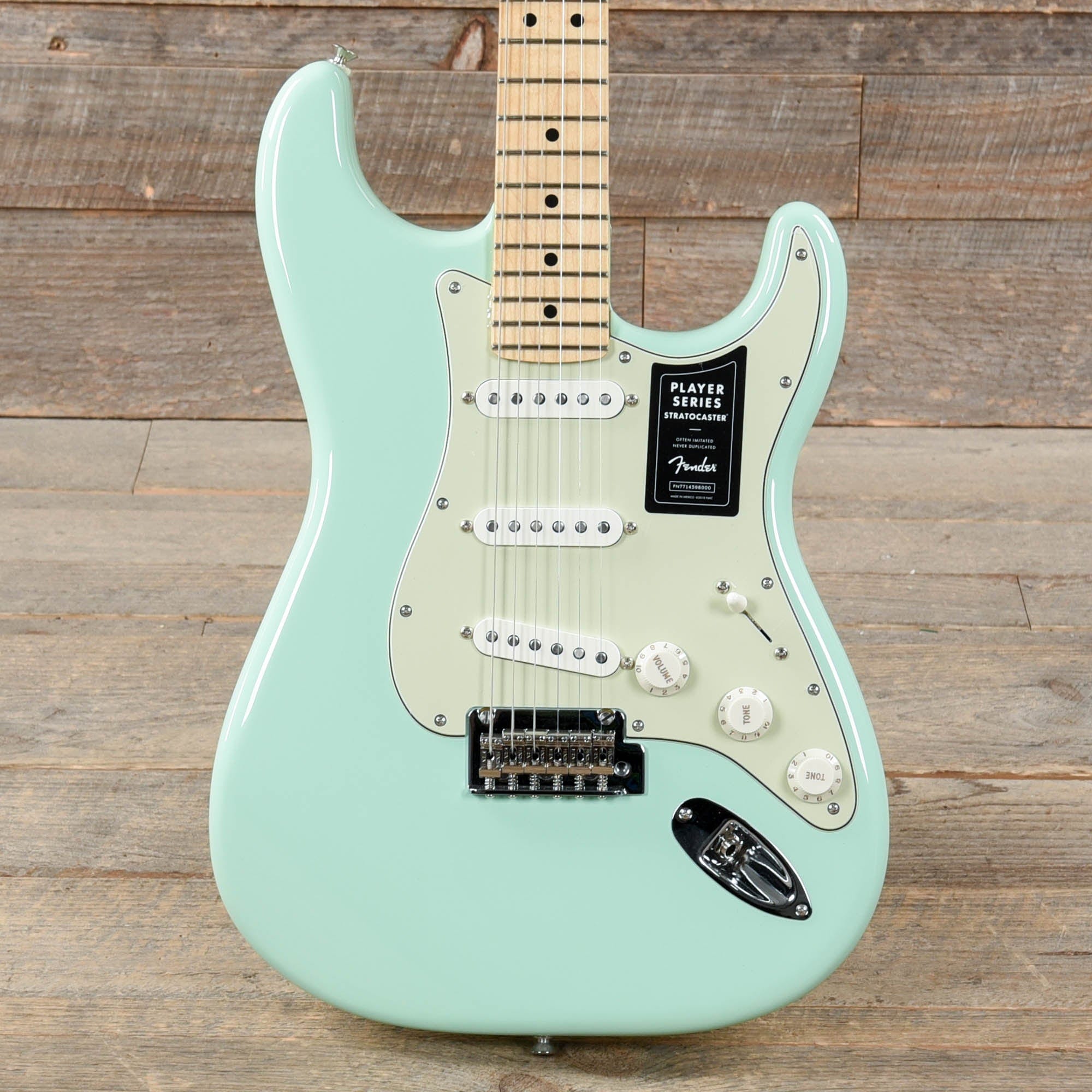 Fender Player Stratocaster Surf Green w/3-Ply Mint Pickguard Electric Guitars / Solid Body