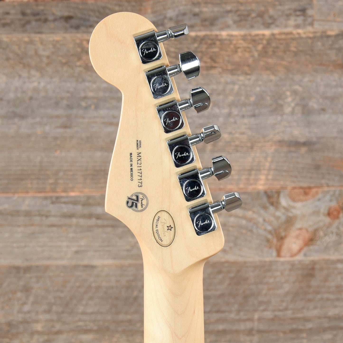 Fender Player Stratocaster Surf Green w/3-Ply Mint Pickguard Electric Guitars / Solid Body