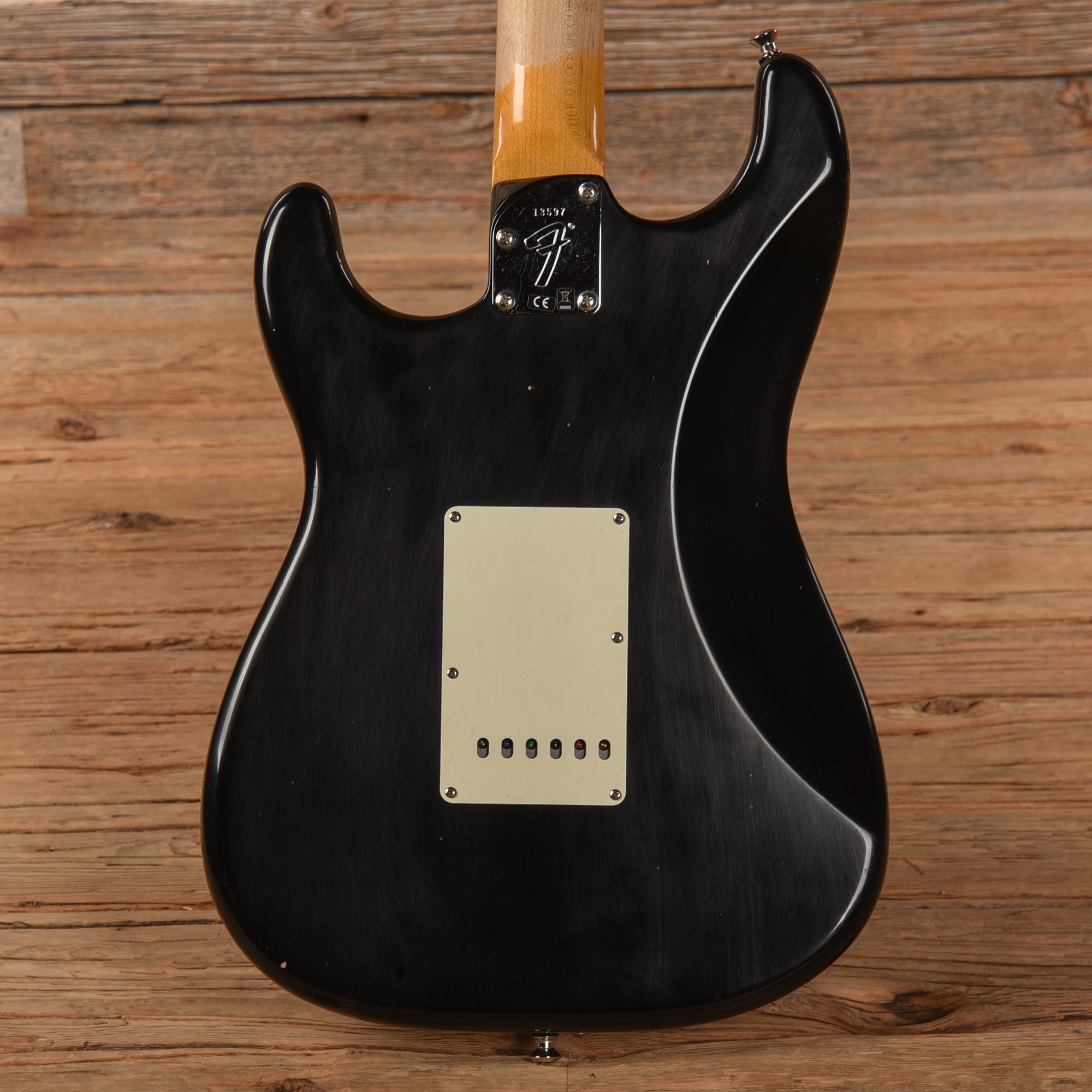 Fender Postmodern Strat Journeyman Relic Black 2022 Electric Guitars / Solid Body