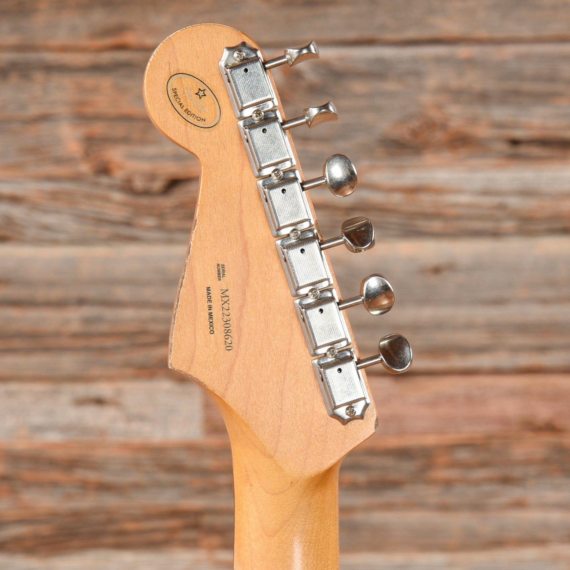 Fender Road Worn 60s Stratocaster Vintage White Electric Guitars / Solid Body