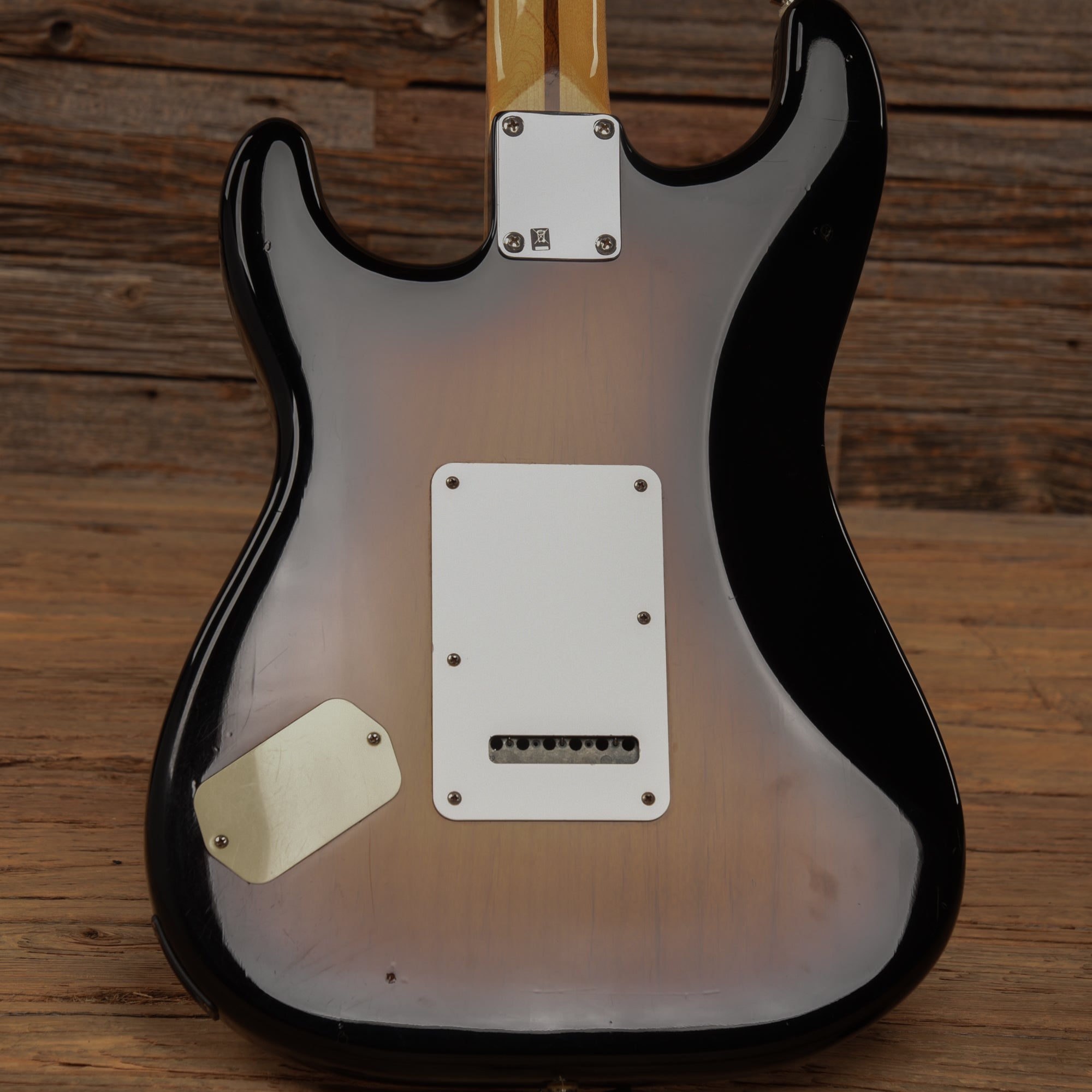 Fender Roland Ready Stratocaster Sunburst 2012 Electric Guitars / Solid Body