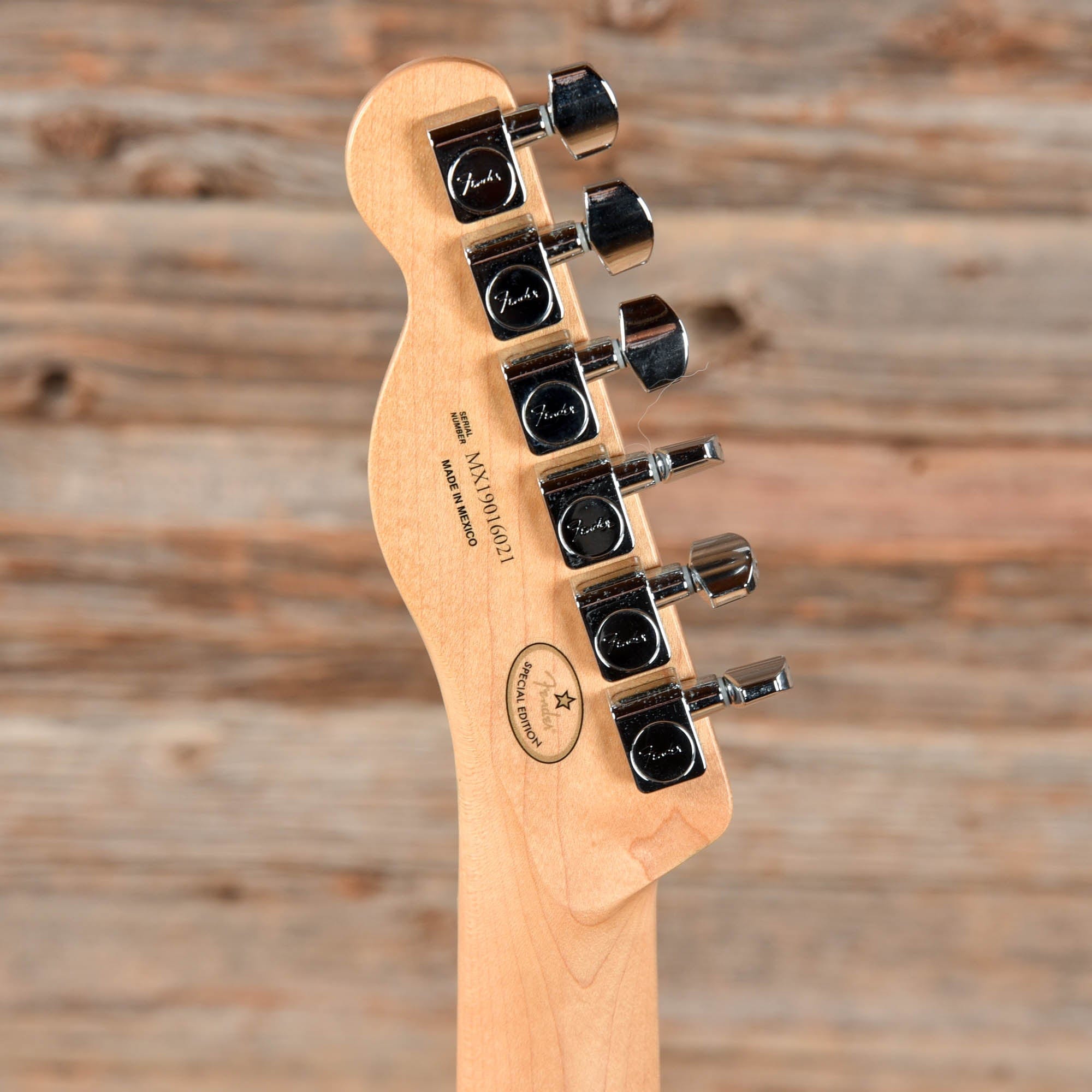 Fender Special Edition Deluxe Ash Telecaster Sunburst 2019