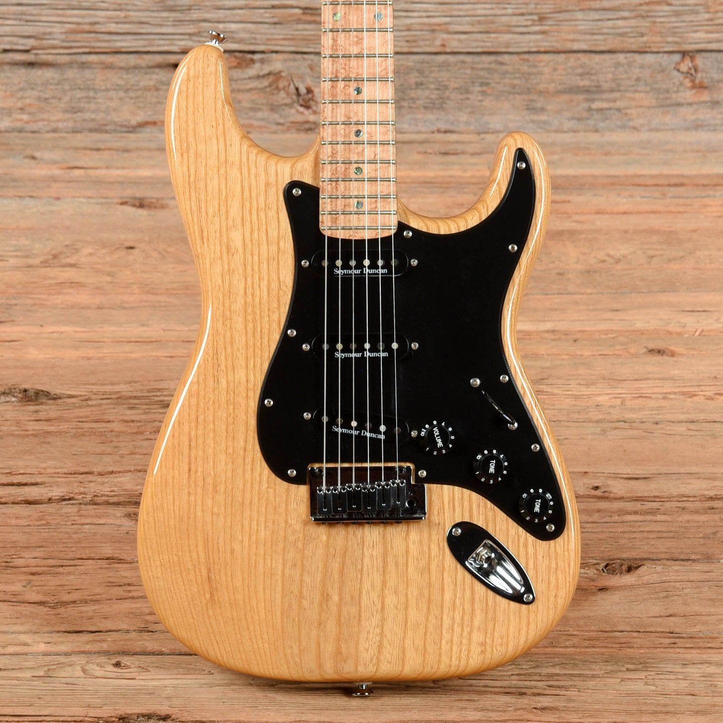 Fender Special Edition Lite Ash Stratocaster Natural 2005 Electric Guitars / Solid Body