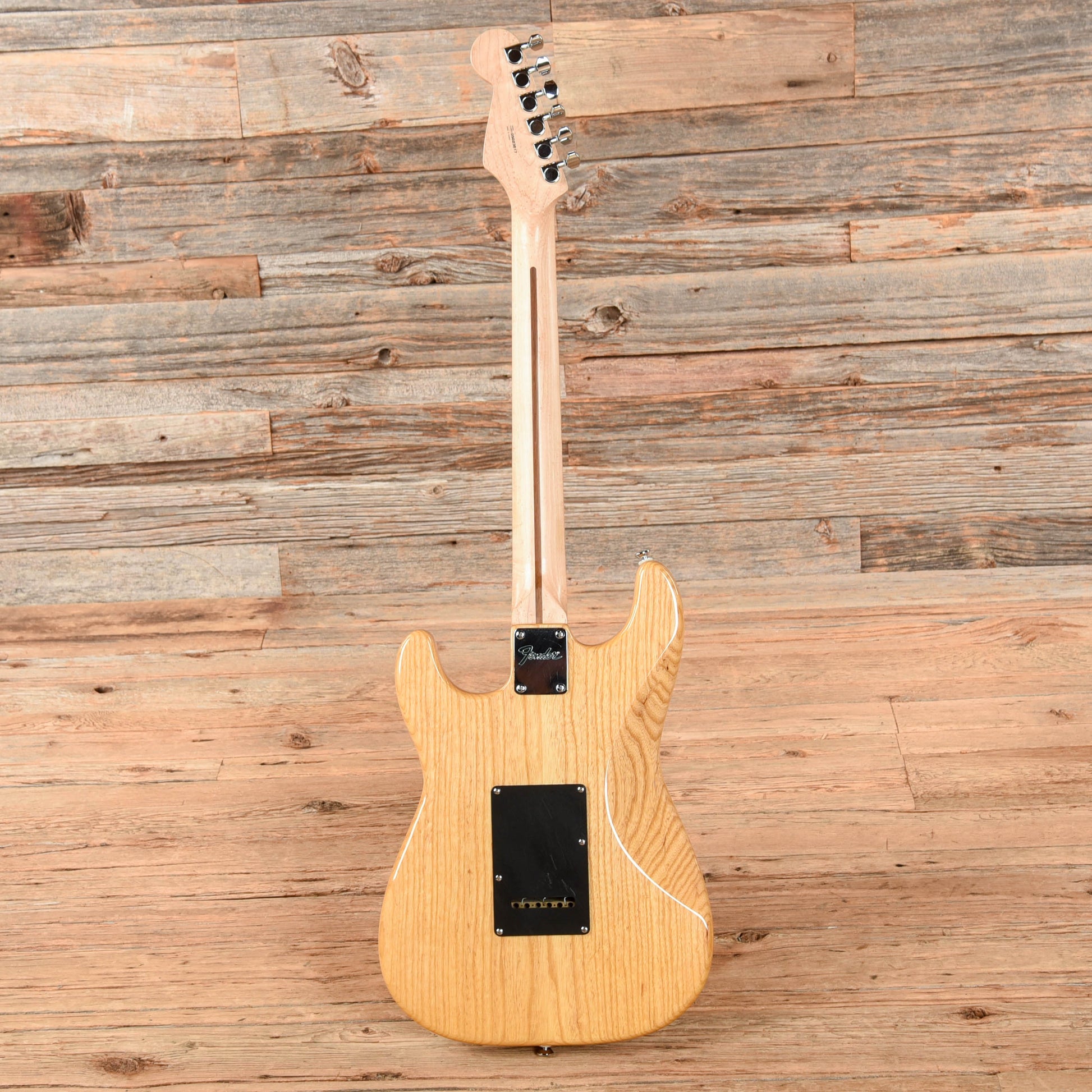 Fender Special Edition Lite Ash Stratocaster Natural 2005 Electric Guitars / Solid Body