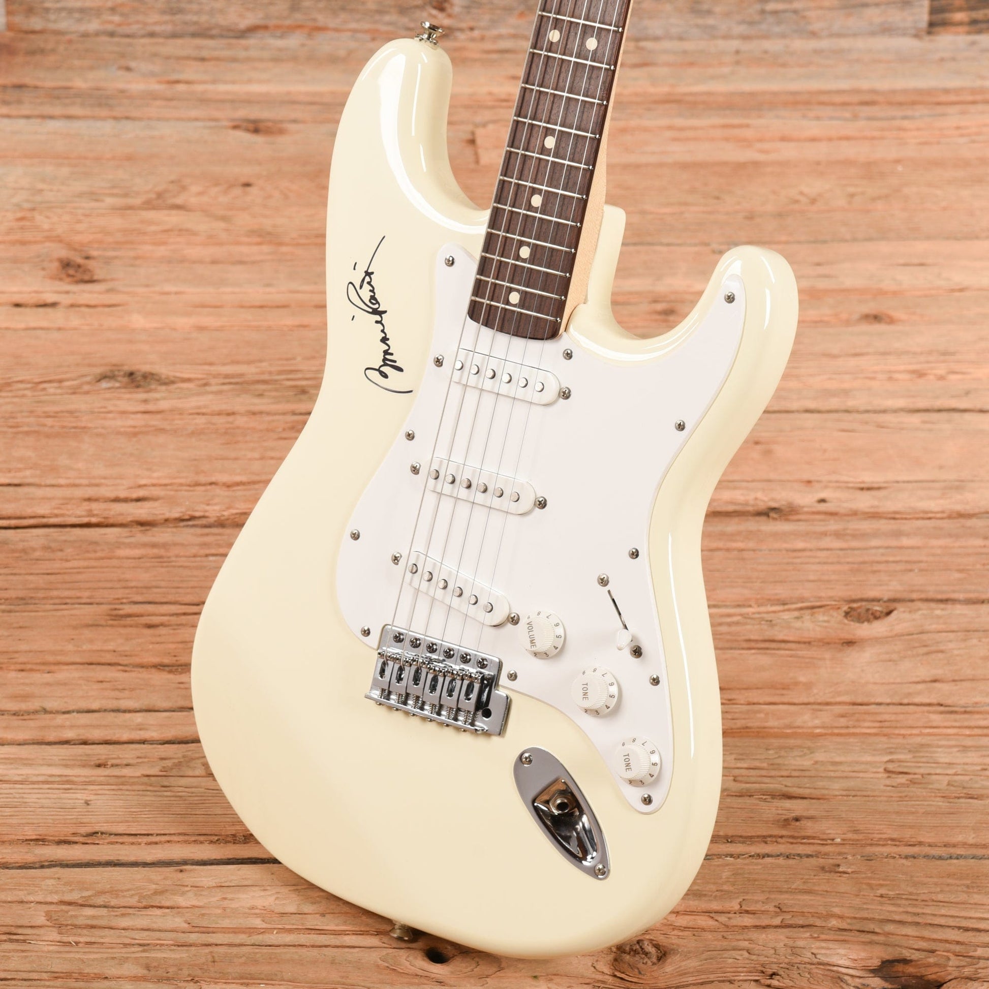 Fender "Squier Series" Standard Stratocaster Olympic White 1995 Electric Guitars / Solid Body