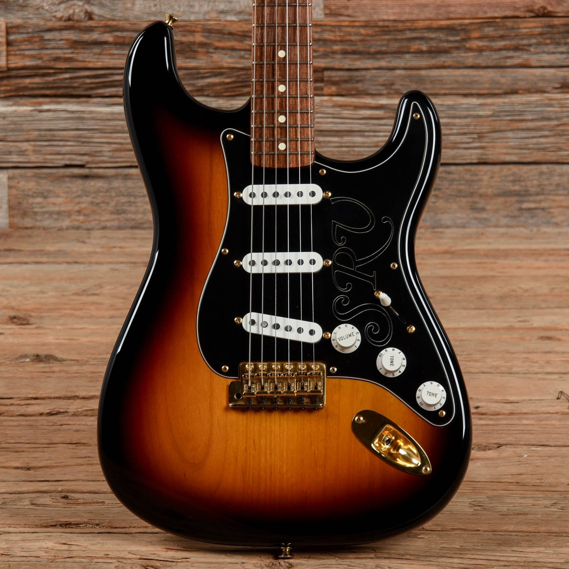 Fender SRV Signature Sunburst 2005 Electric Guitars / Solid Body