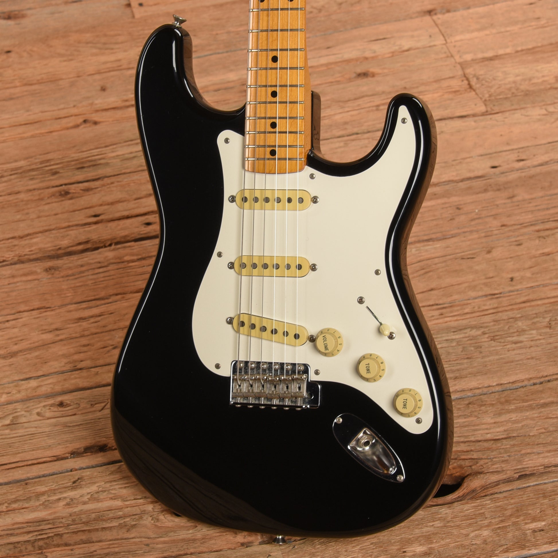 Fender ST-57 Stratocaster Black 1980s Electric Guitars / Solid Body