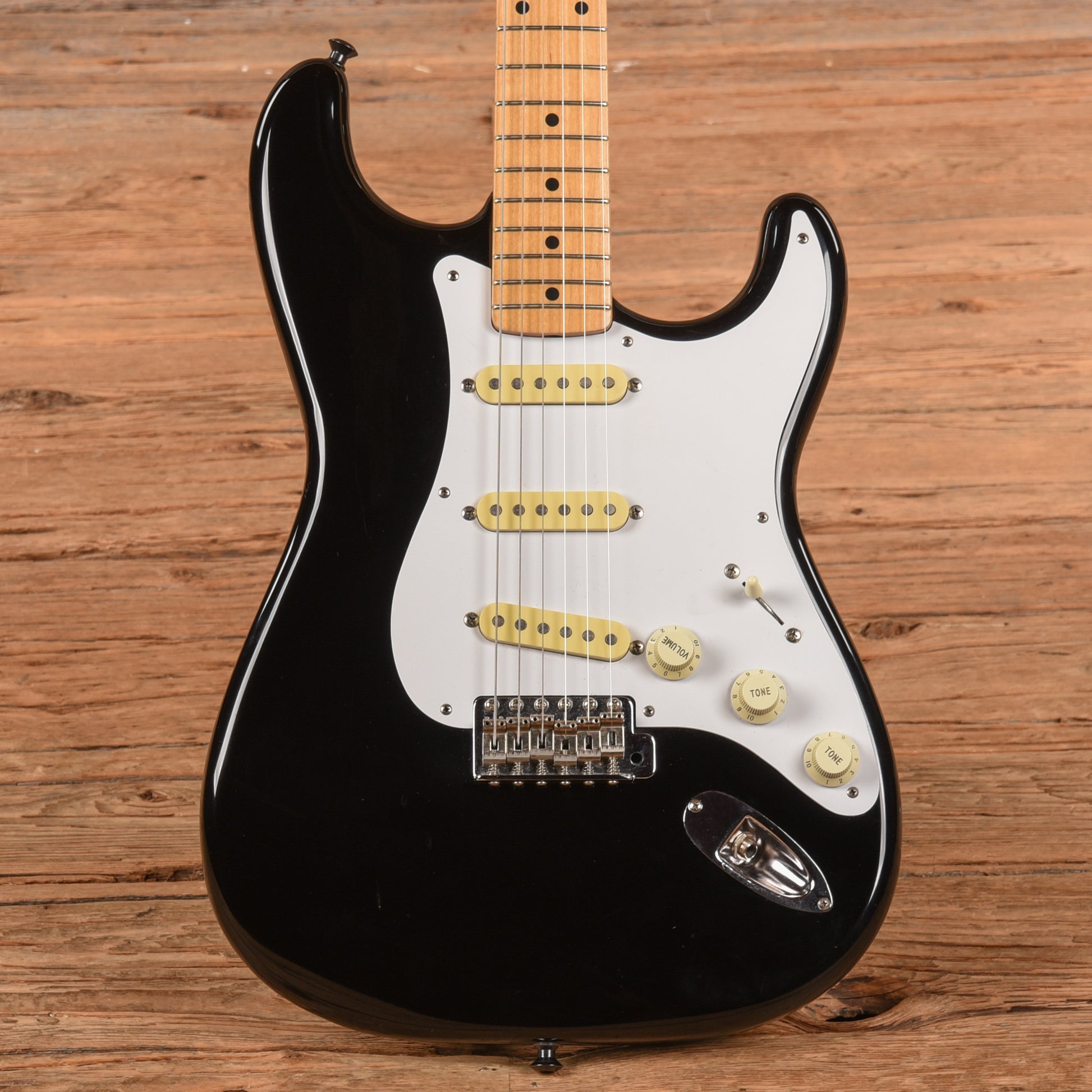 Fender ST-57 Stratocaster Reissue MIJ Black 1990 Electric Guitars / Solid Body
