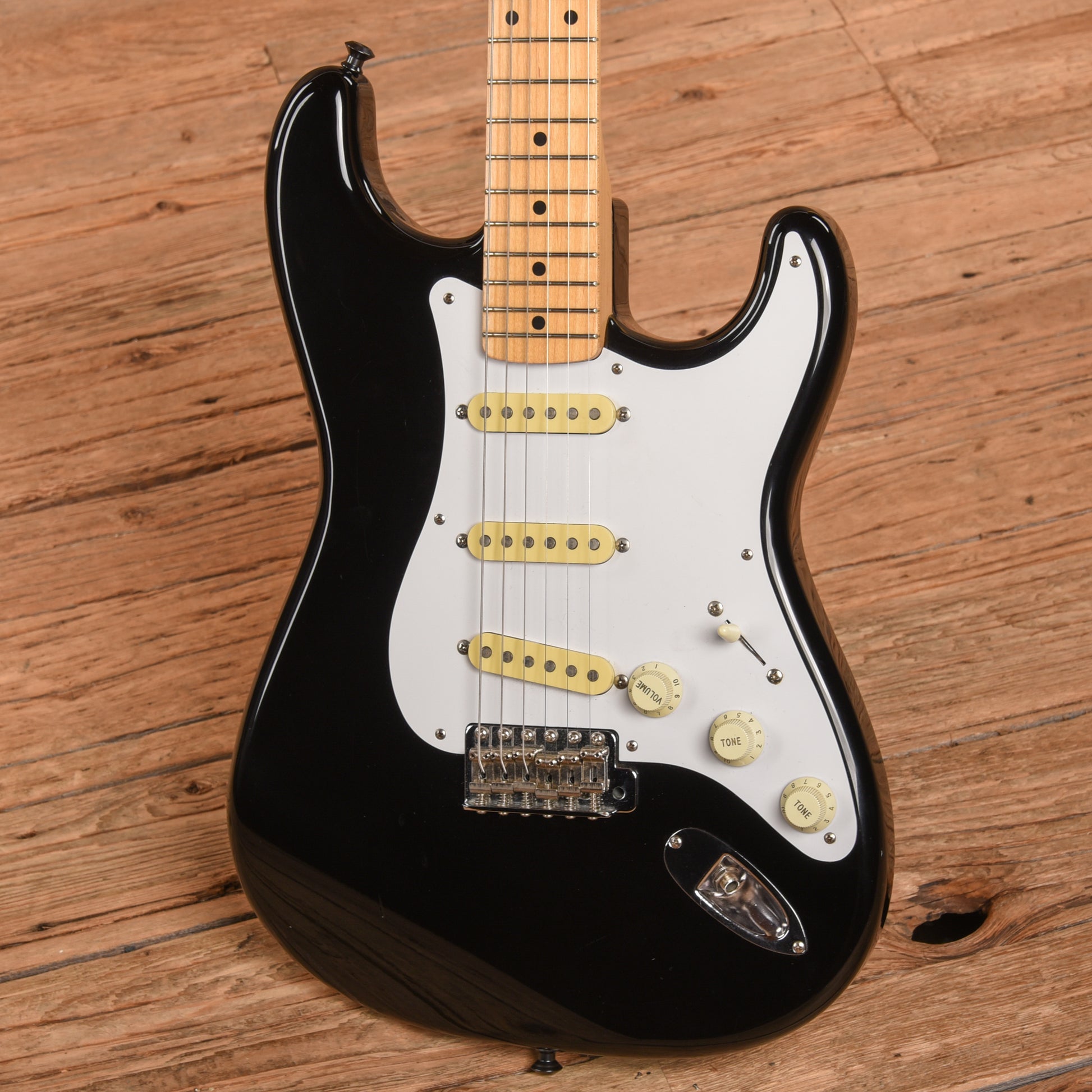 Fender ST-57 Stratocaster Reissue MIJ Black 1990 Electric Guitars / Solid Body