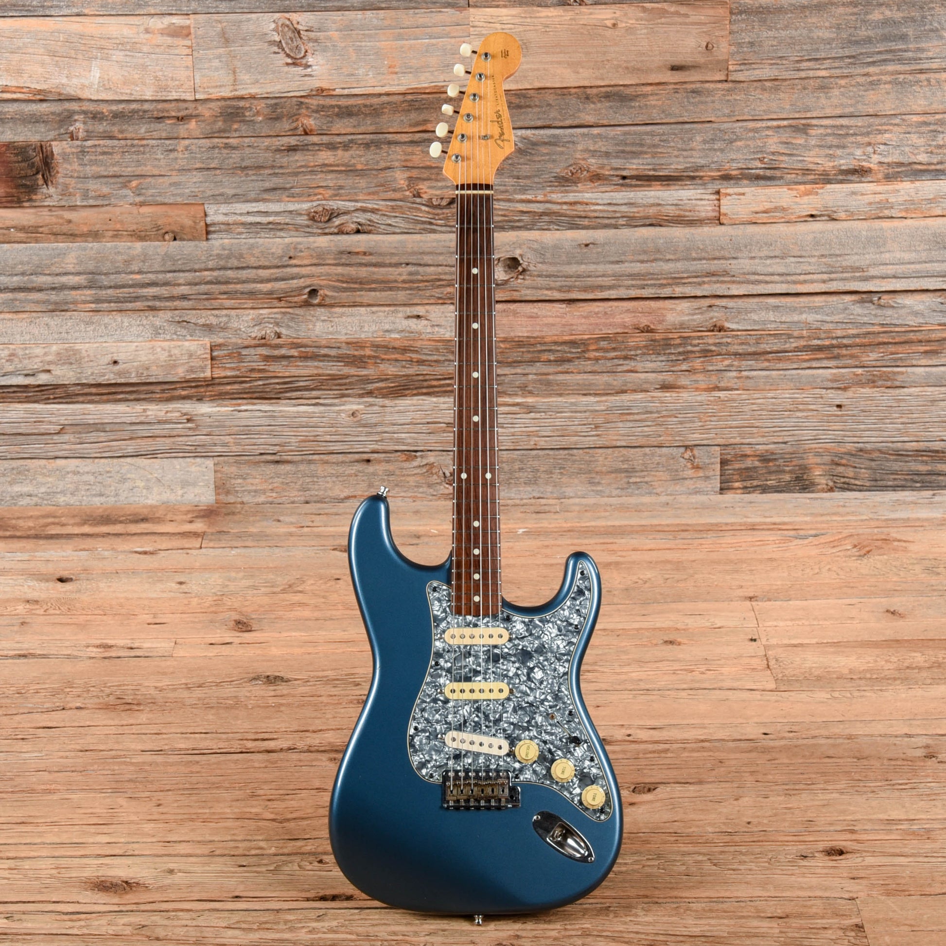 Fender ST-62 Stratocaster Reissue MIJ Lake Placid Blue Electric Guitars / Solid Body