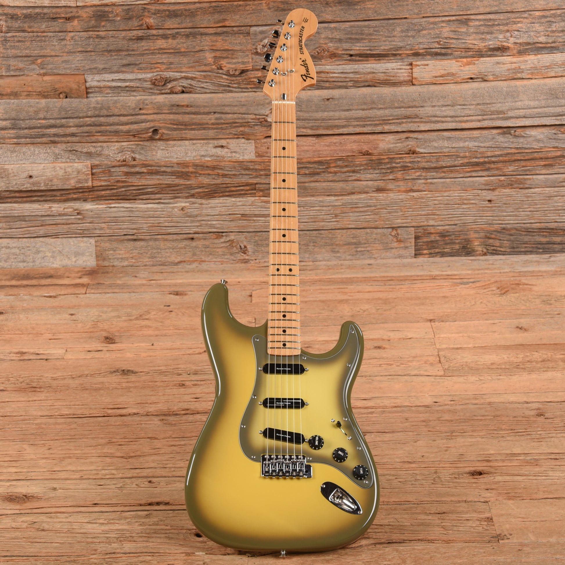 Fender ST-72 Stratocaster Antigua 2003 Electric Guitars / Solid Body