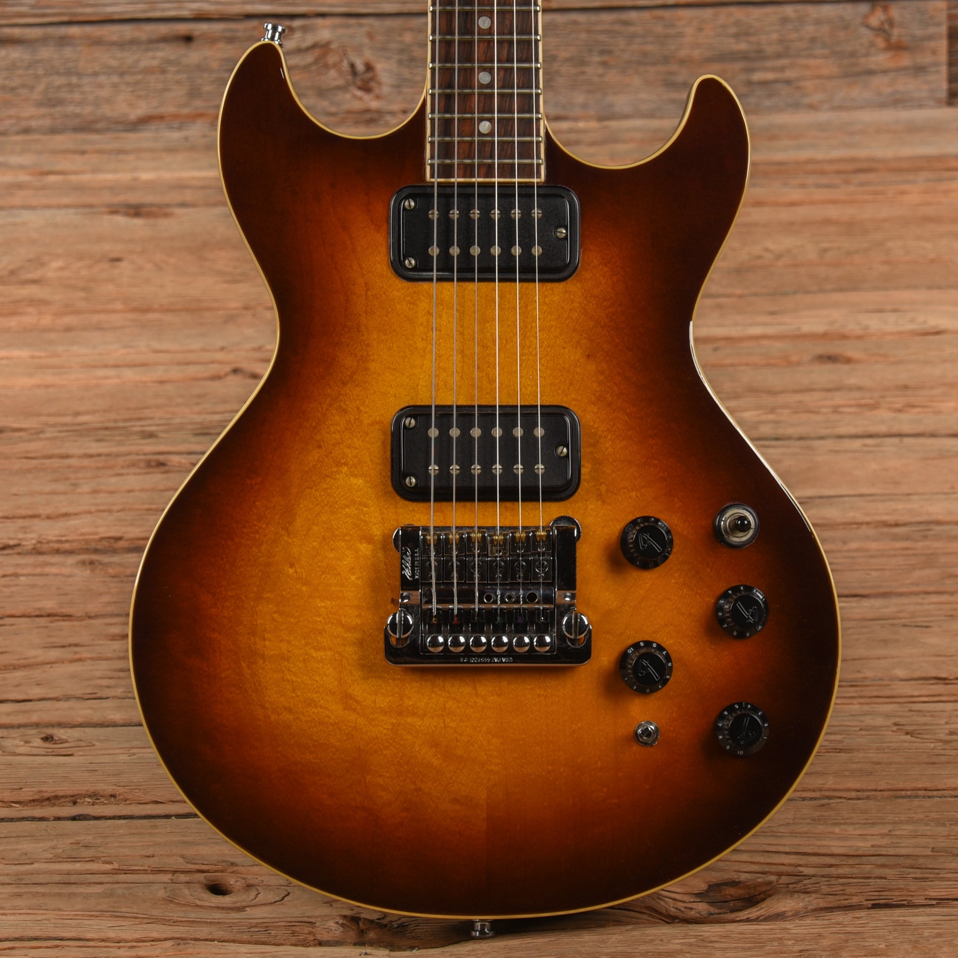 Fender Standard Flame Sunburst 1984 Electric Guitars / Solid Body