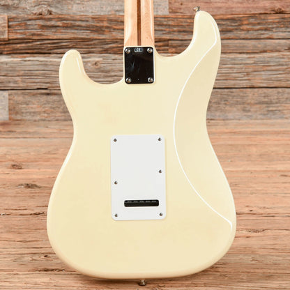Fender Standard Stratocaster Arctic White 1999 Electric Guitars / Solid Body