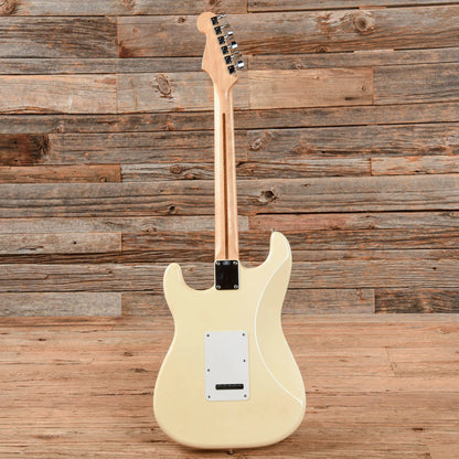 Fender Standard Stratocaster Arctic White 1999 Electric Guitars / Solid Body