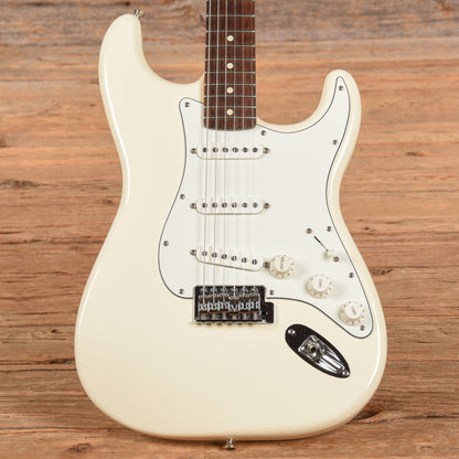 Fender Standard Stratocaster Arctic White 2016 Electric Guitars / Solid Body