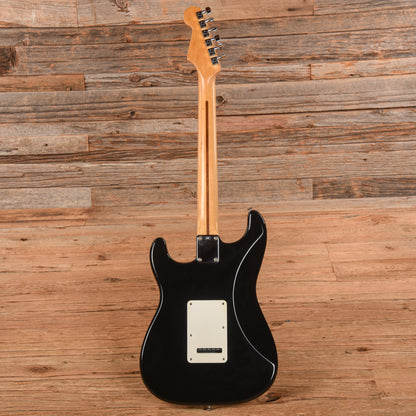 Fender Standard Stratocaster Black 2001 Electric Guitars / Solid Body