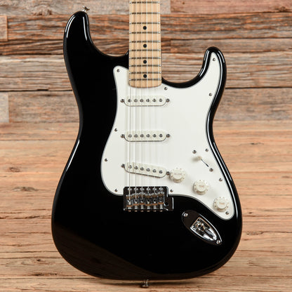 Fender Standard Stratocaster Black 2008 Electric Guitars / Solid Body