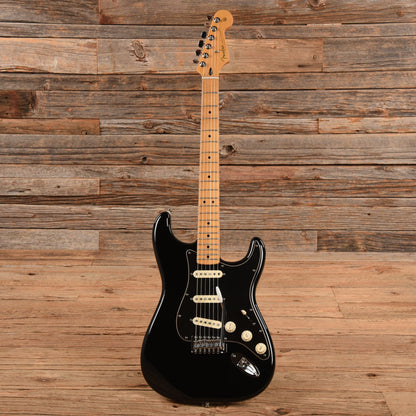 Fender Standard Stratocaster Black 2012 Electric Guitars / Solid Body