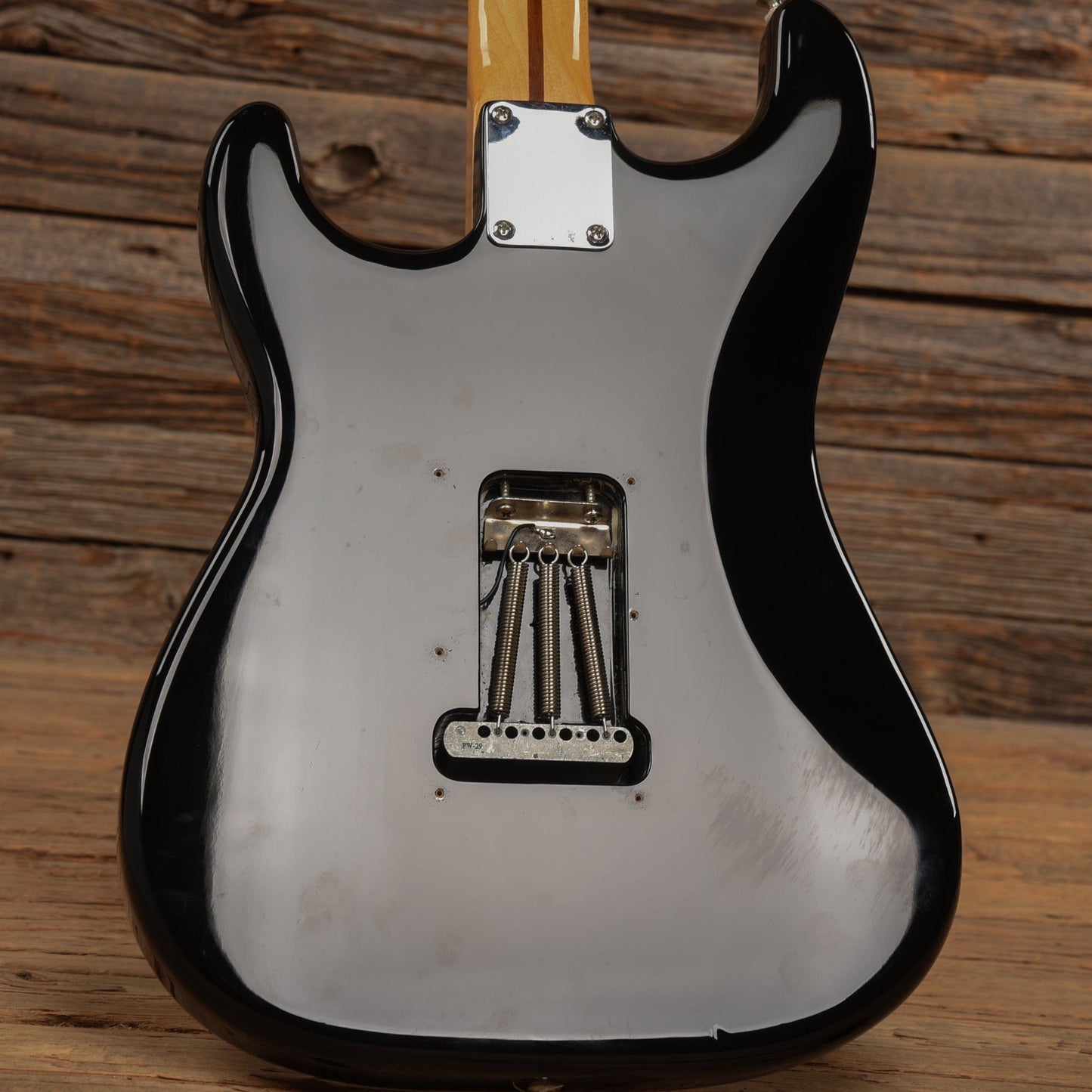 Fender Standard Stratocaster Black 2012 Electric Guitars / Solid Body