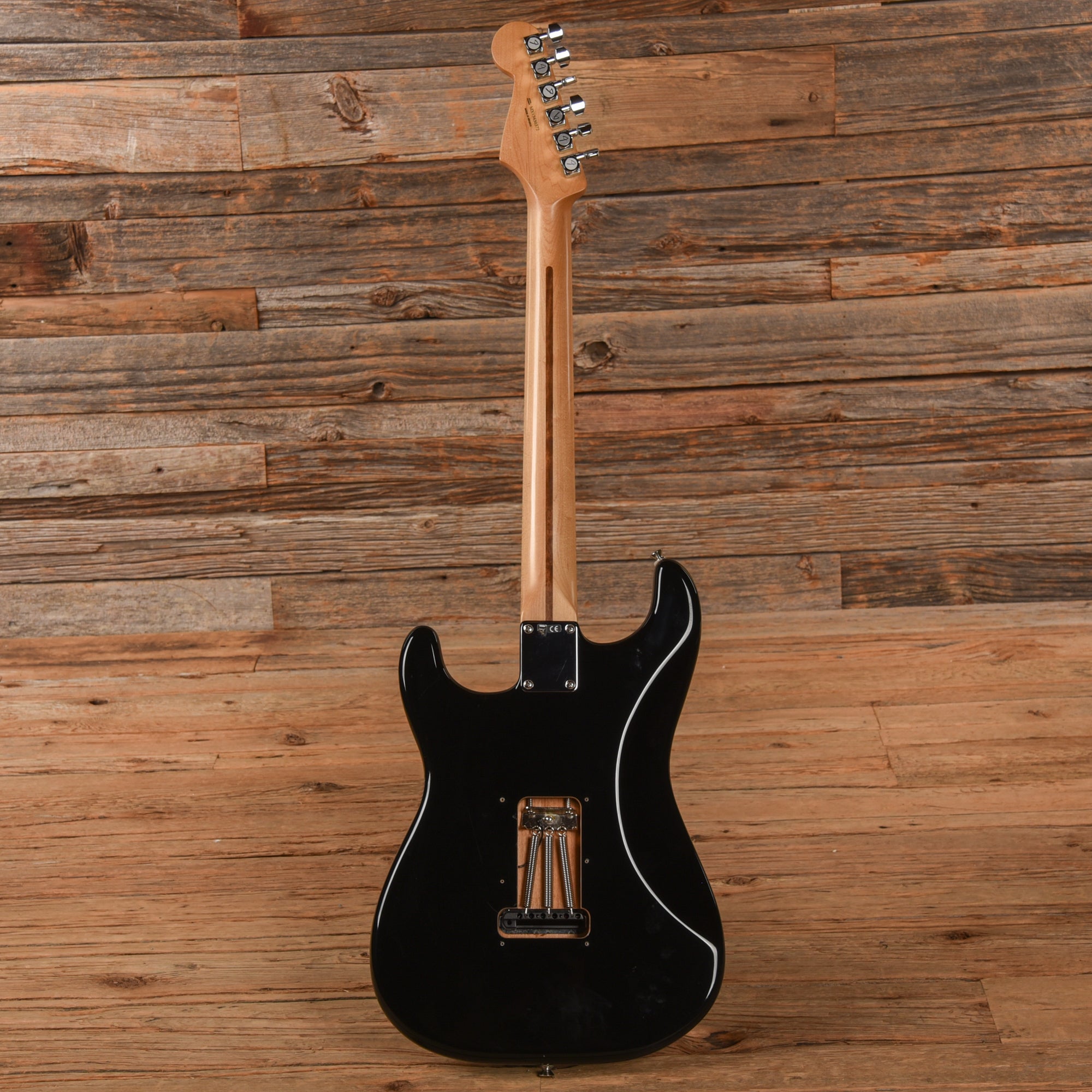 Fender Standard Stratocaster Black 2013 Electric Guitars / Solid Body