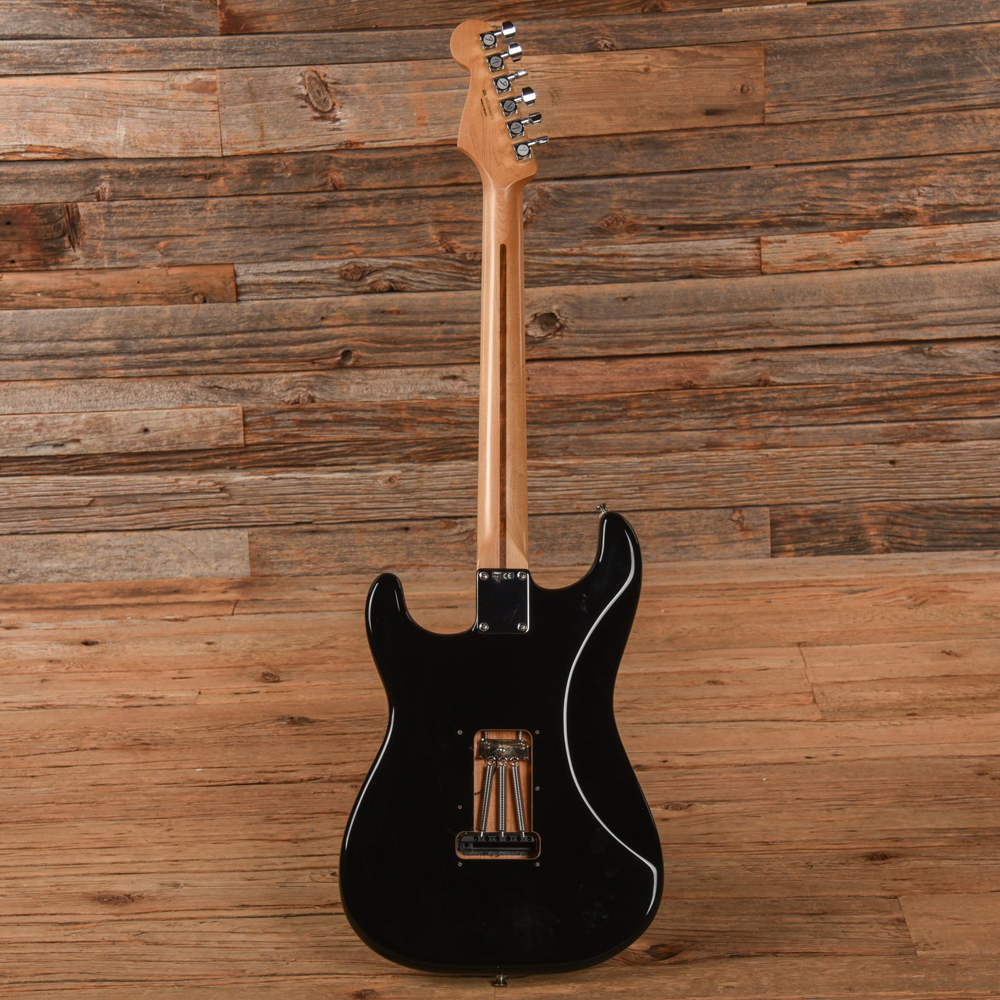 Fender Standard Stratocaster Black 2013 Electric Guitars / Solid Body