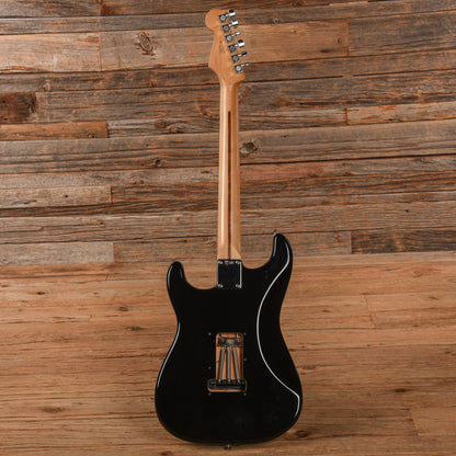Fender Standard Stratocaster Black 2013 Electric Guitars / Solid Body