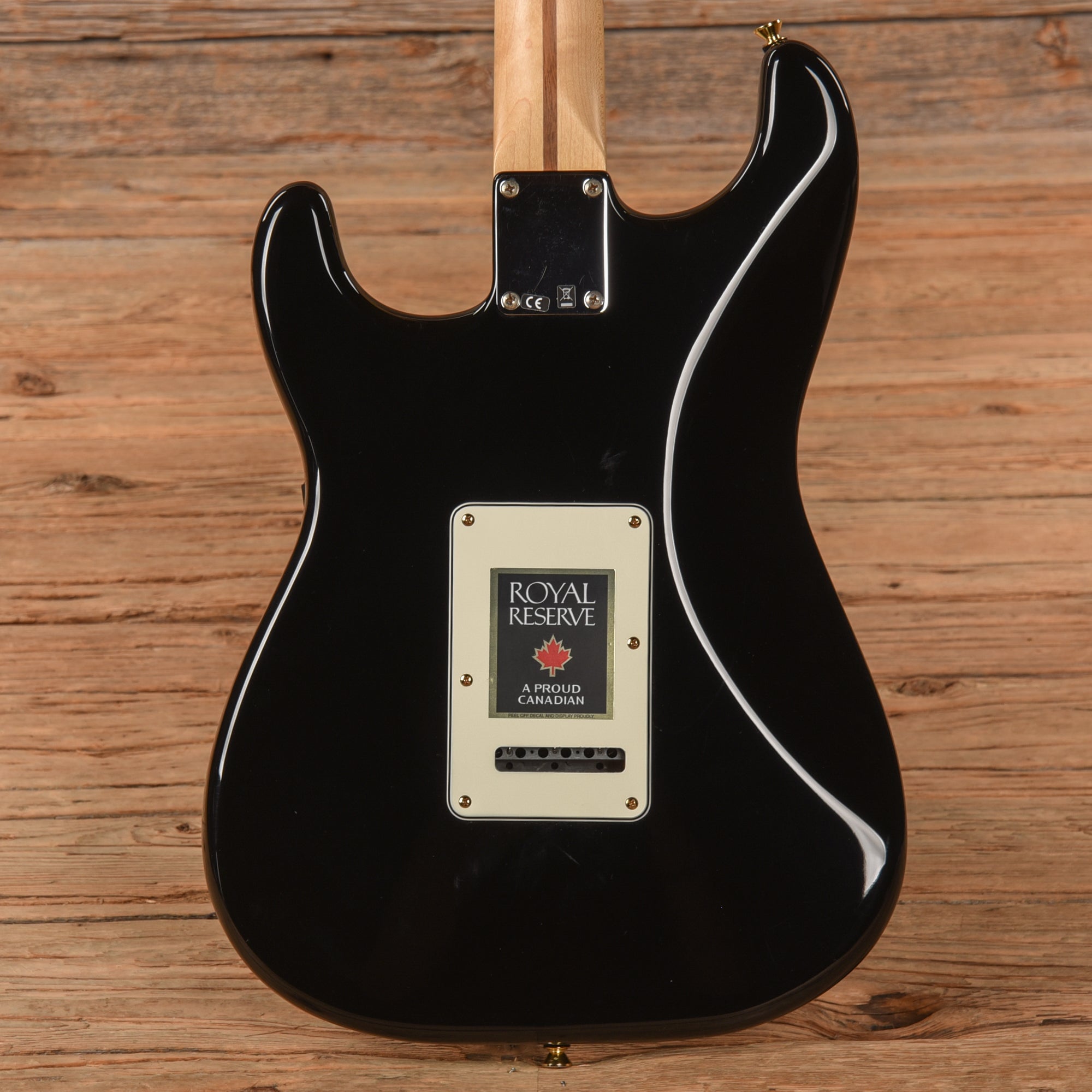 Fender Standard Stratocaster Black 2015 Electric Guitars / Solid Body