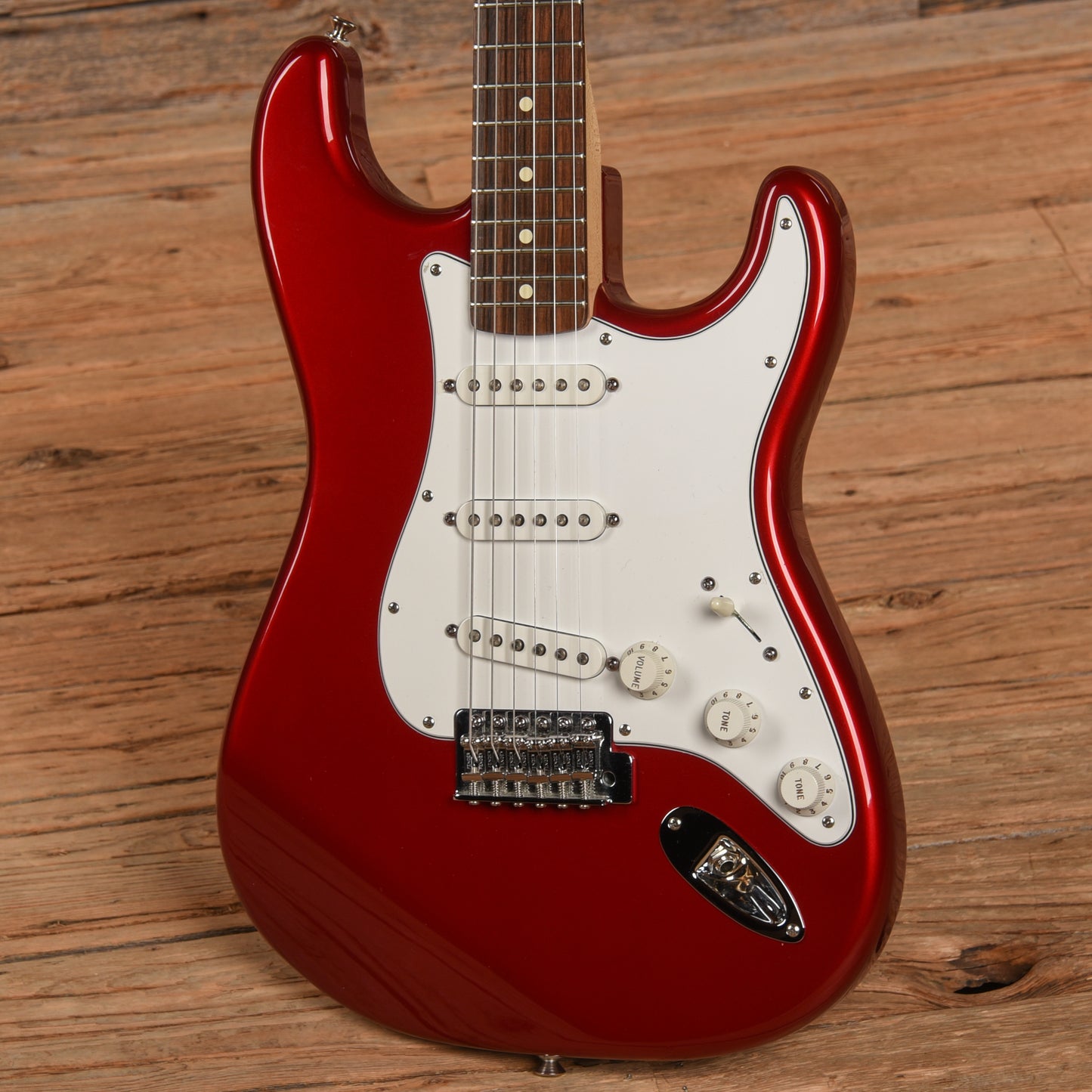 Fender Standard Stratocaster Chrome Red 2007 Electric Guitars / Solid Body