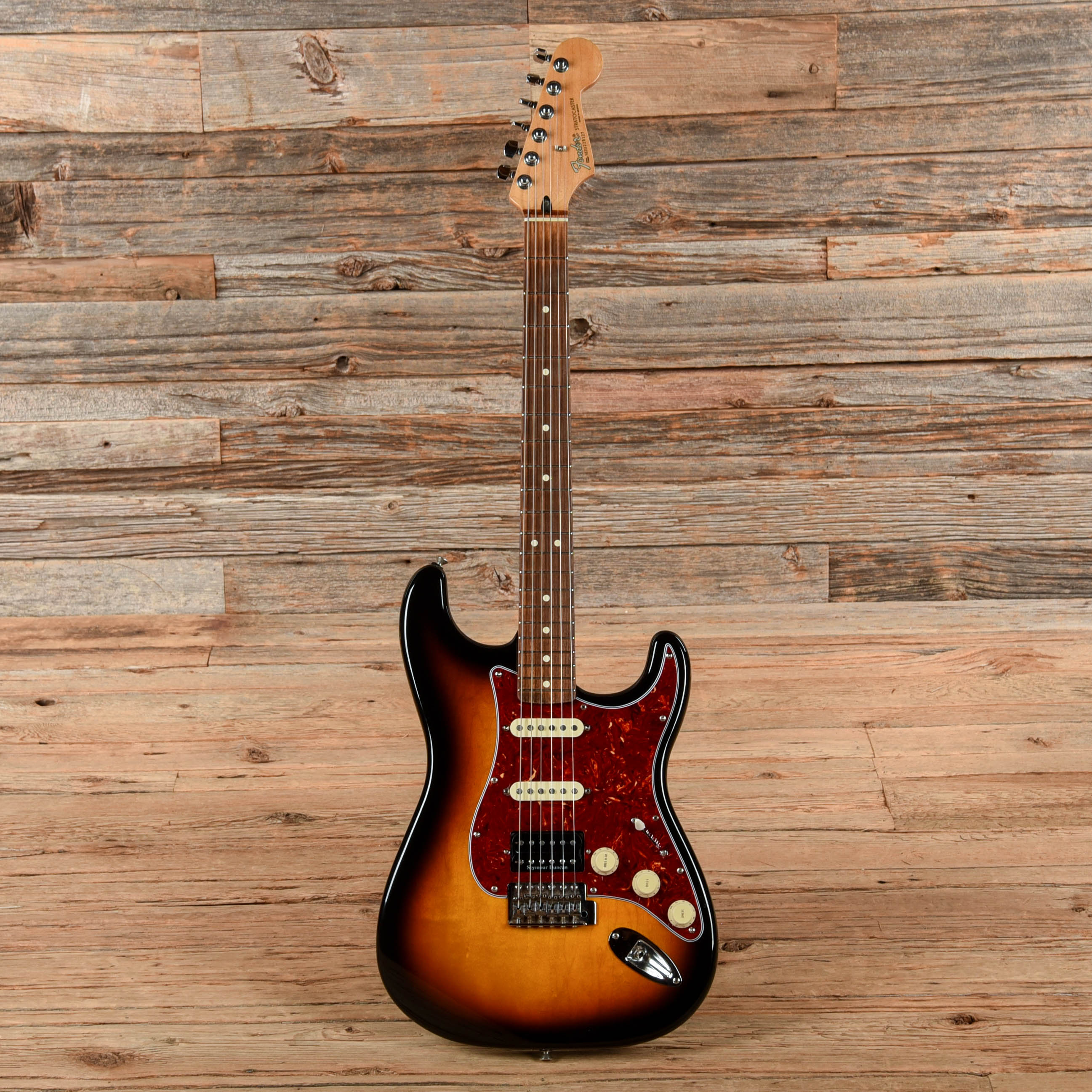 Fender Standard Stratocaster HSS Sunburst 2009 Electric Guitars / Solid Body