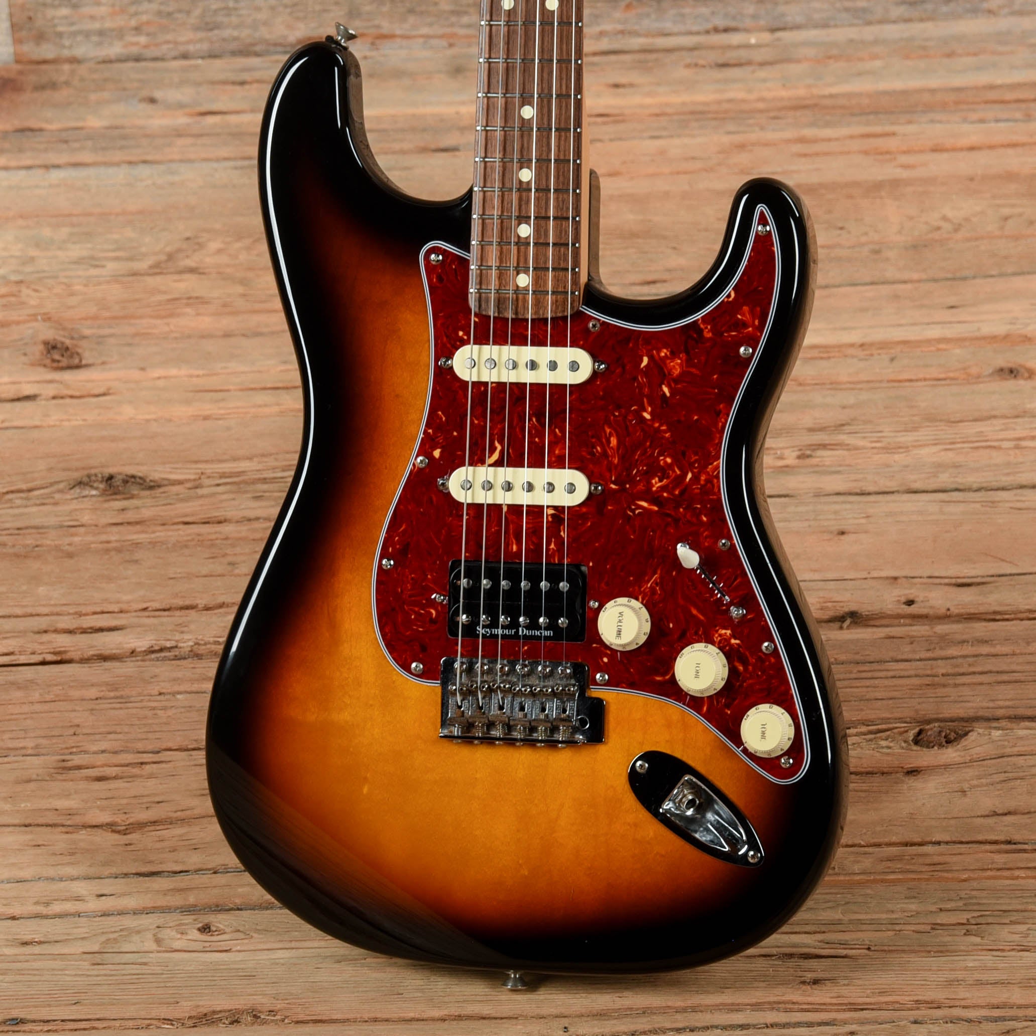 Fender Standard Stratocaster HSS Sunburst 2009 Electric Guitars / Solid Body
