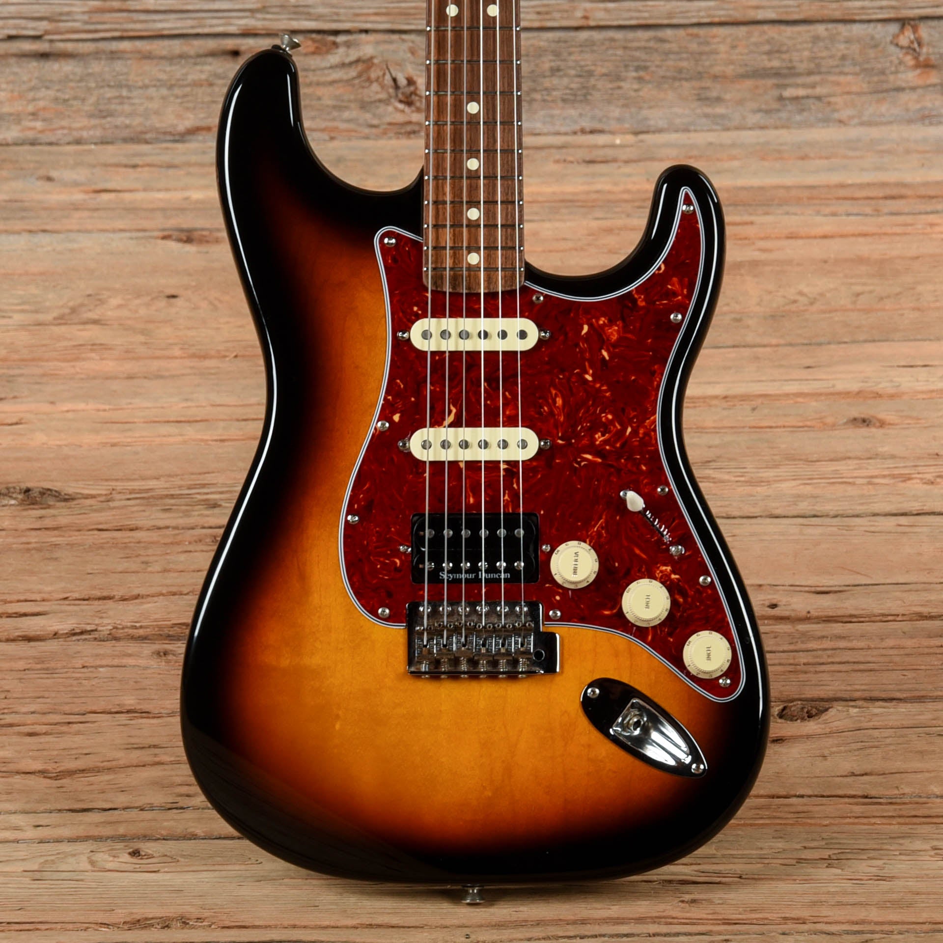 Fender Standard Stratocaster HSS Sunburst 2009 Electric Guitars / Solid Body