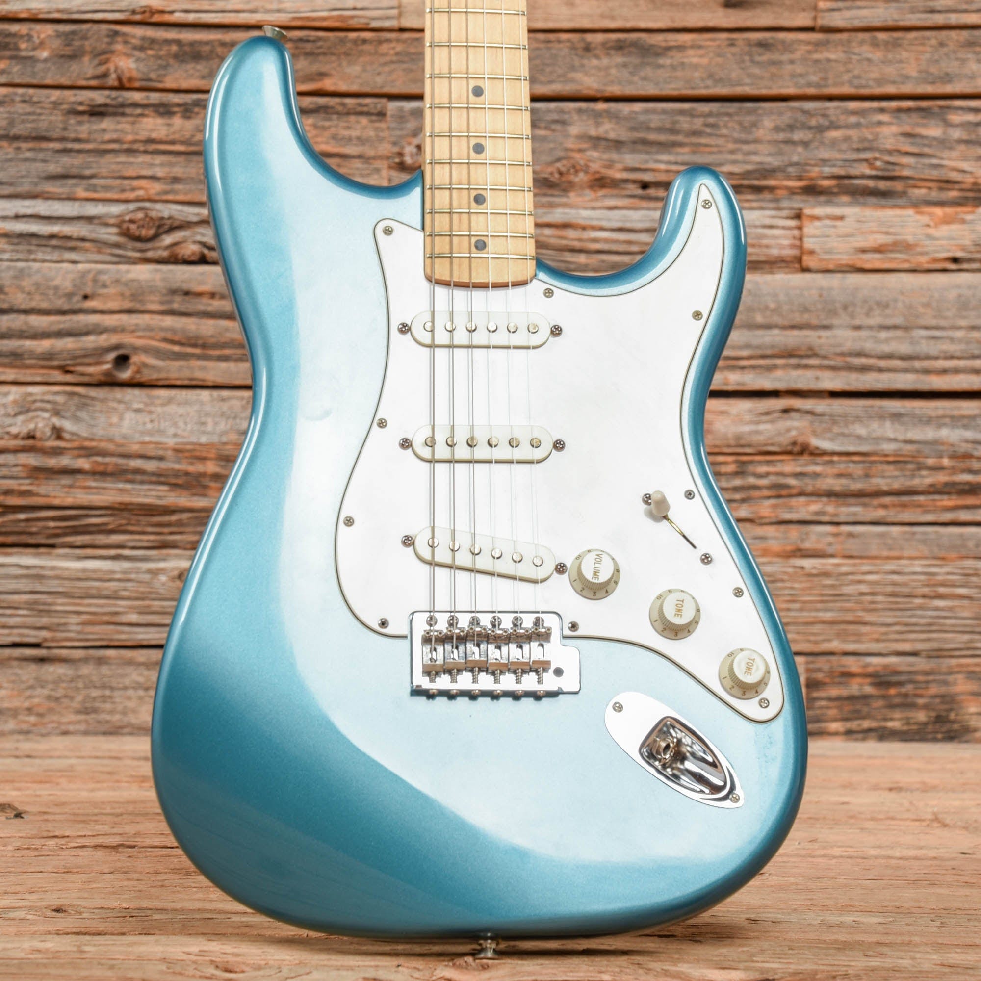 Fender Standard Stratocaster Lake Placid Blue 1996 – Chicago Music