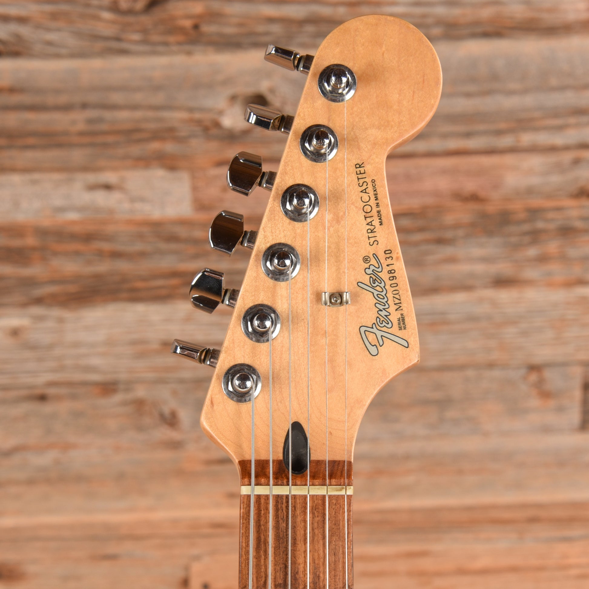 Fender Standard Stratocaster Midnight Wine 2000 Electric Guitars / Solid Body