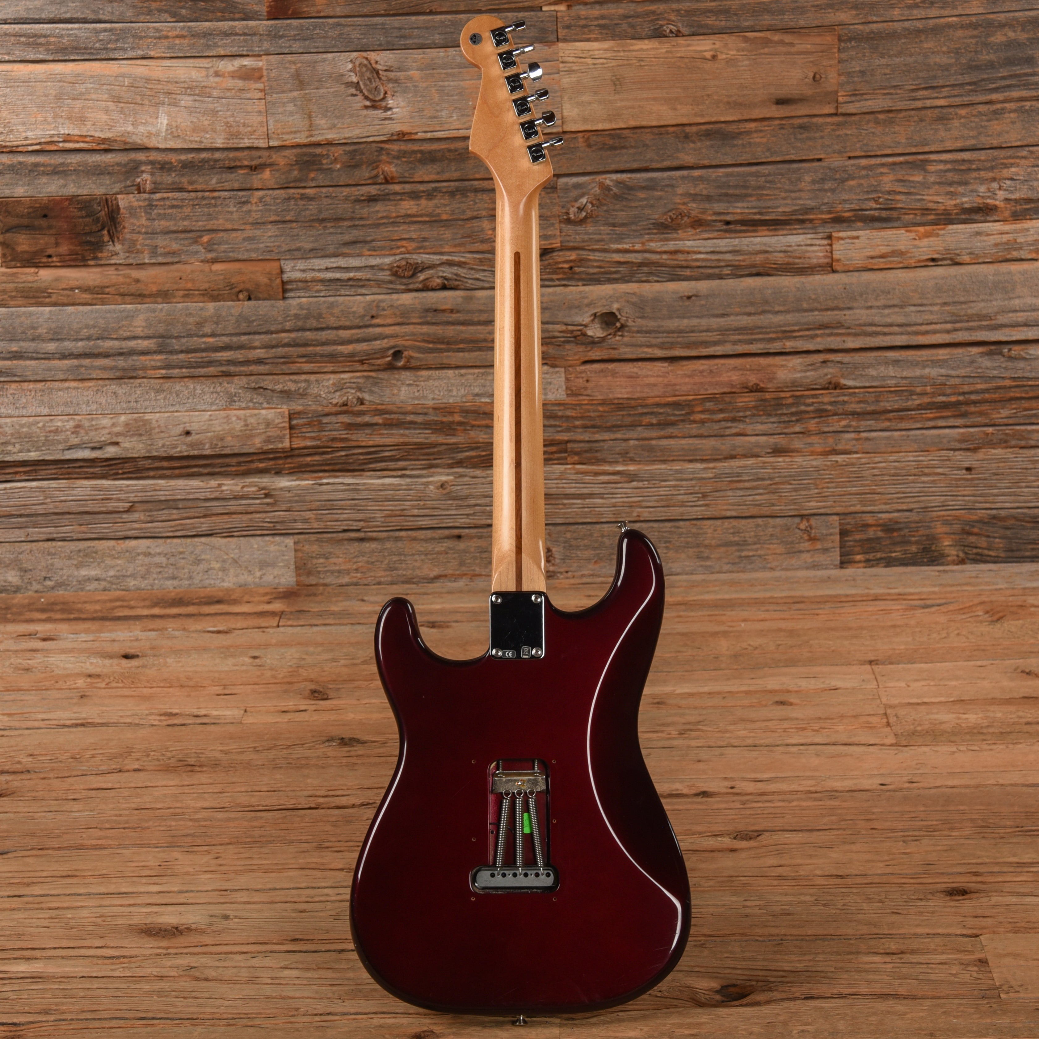 Fender Standard Stratocaster Midnight Wine 2005 Electric Guitars / Solid Body