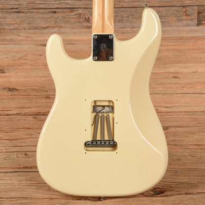 Fender Standard Stratocaster Olympic Pearl 2004 Electric Guitars / Solid Body