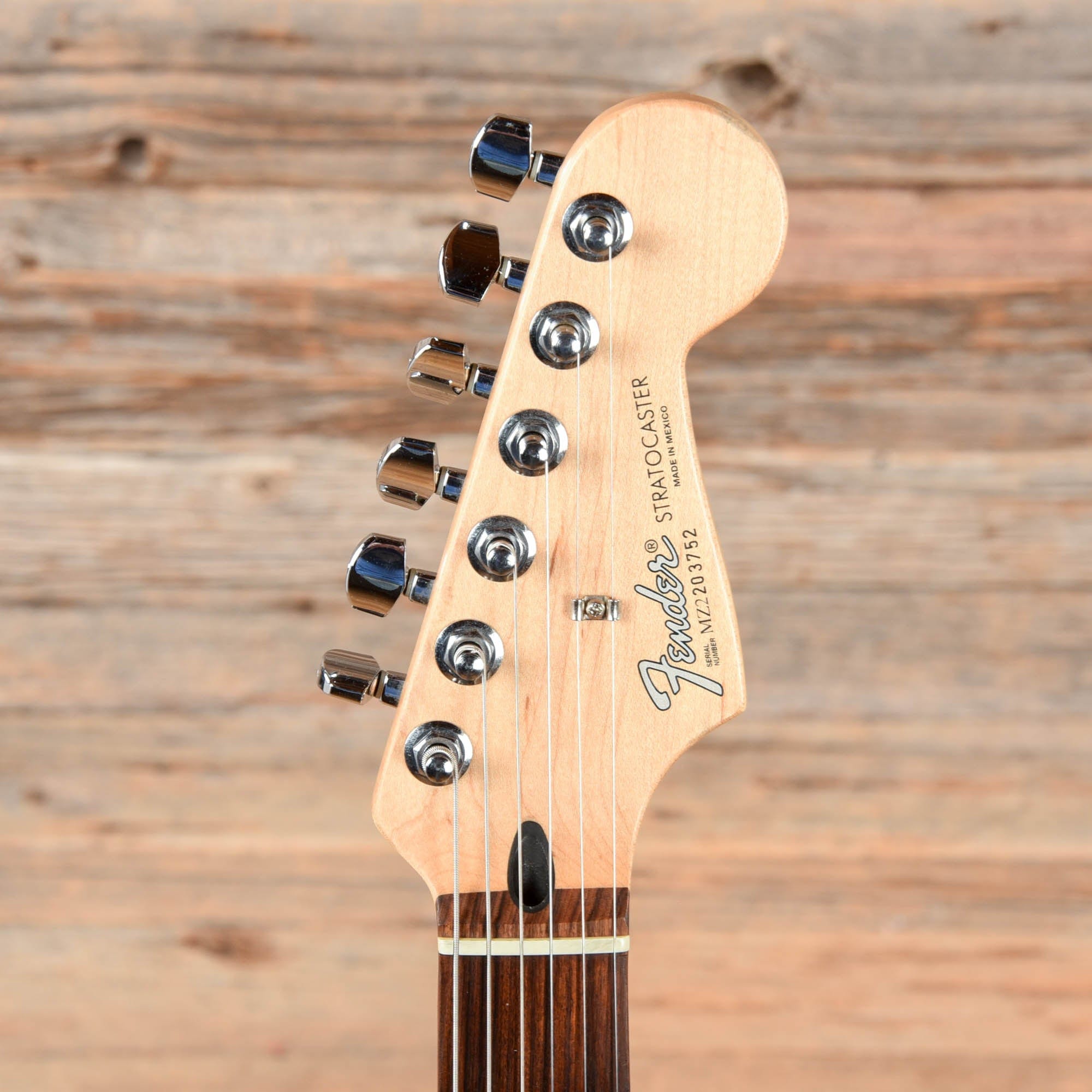 Fender Standard Stratocaster Olympic White 2003 Electric Guitars / Solid Body