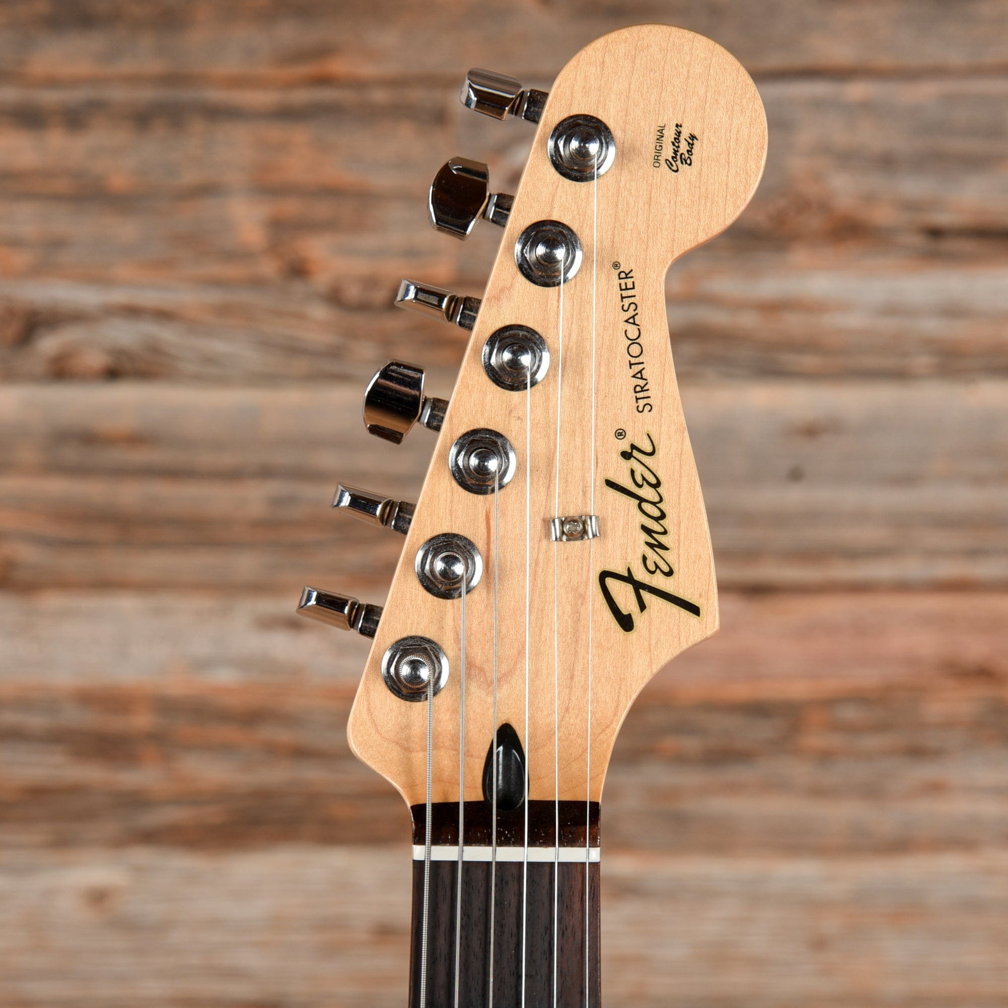 Fender Standard Stratocaster Sunburst 2015 Electric Guitars / Solid Body