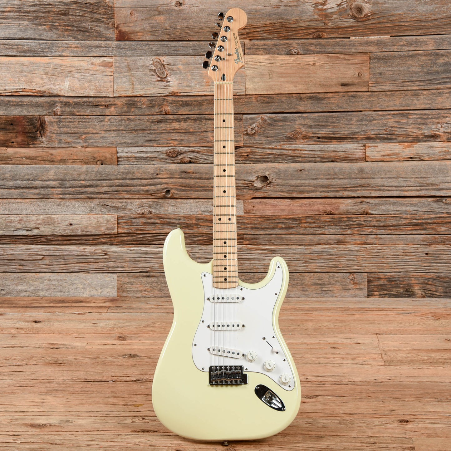 Fender Standard Stratocaster Vintage White Electric Guitars / Solid Body